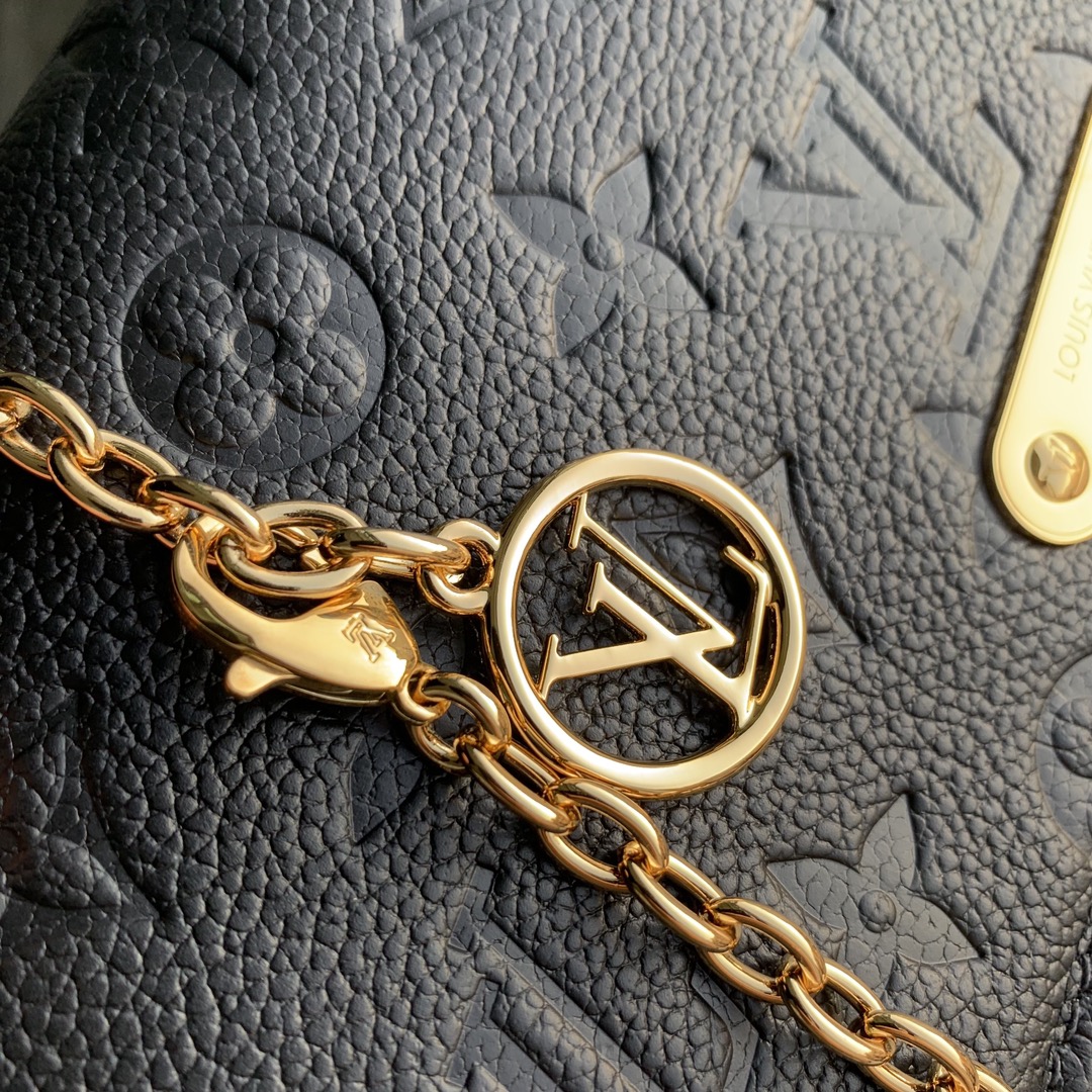 l0*is V*t0n wallet on chain metis-m83233 -22*15*5.5cm