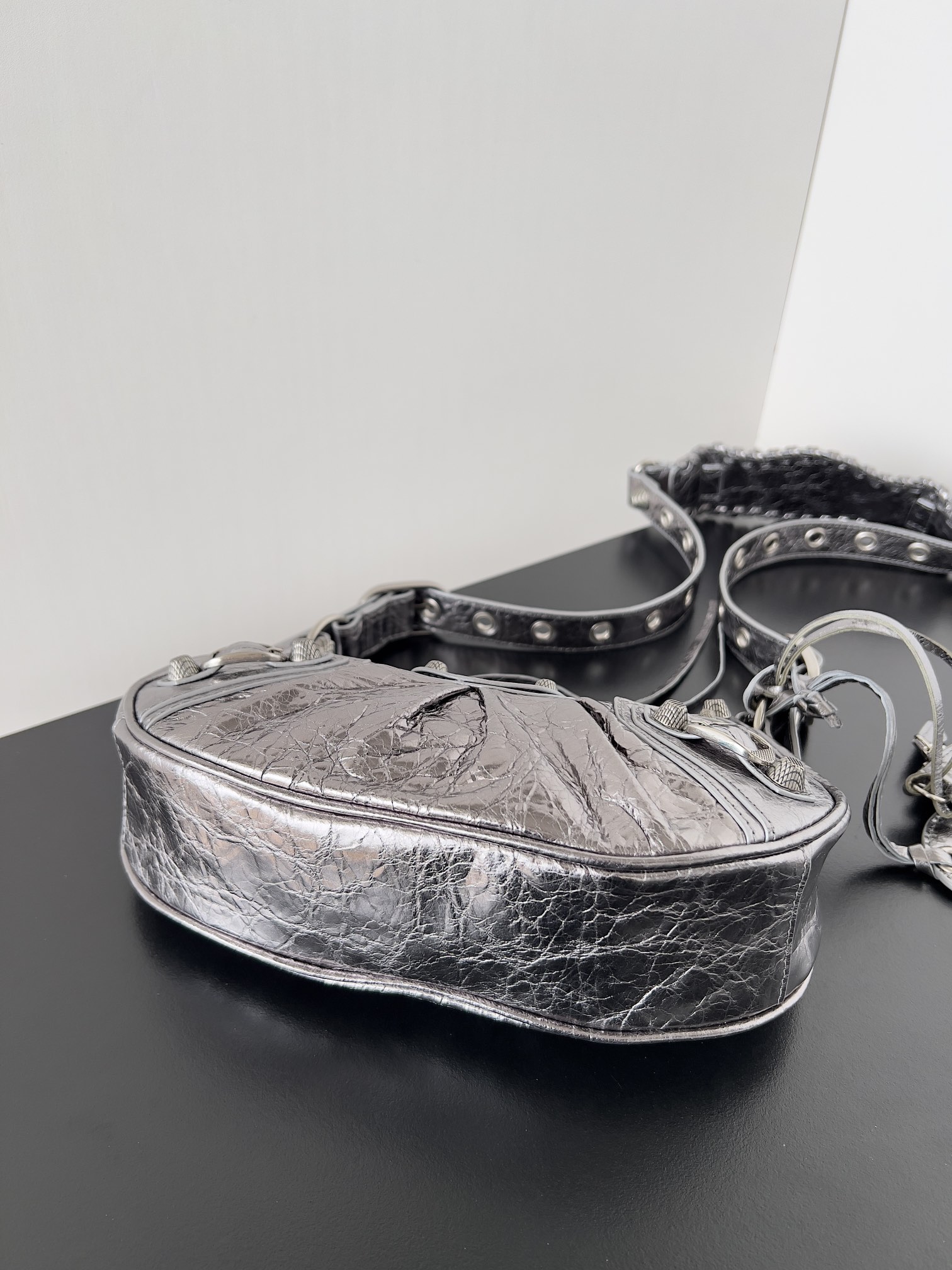 Balenciag Le Cagole Handbags-26x13x18CM
