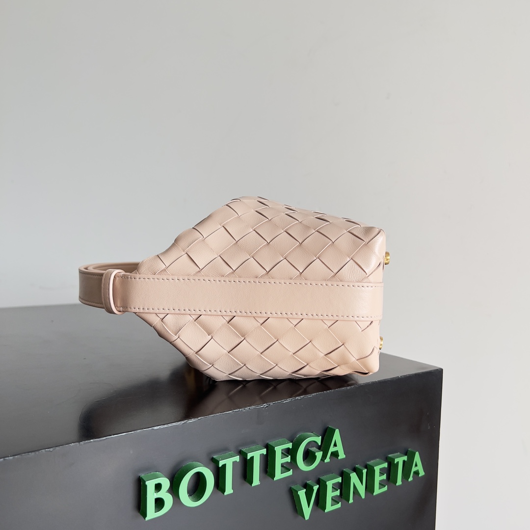 b0tte*a Ven*ta bv wallace-22*13*9cm