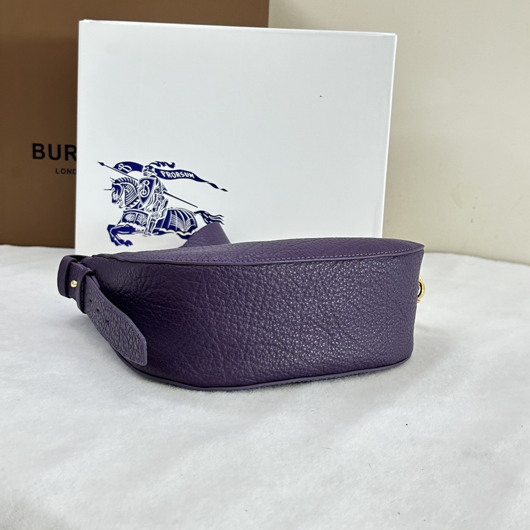 B**rry knight bag-24 x 8 x 23cm