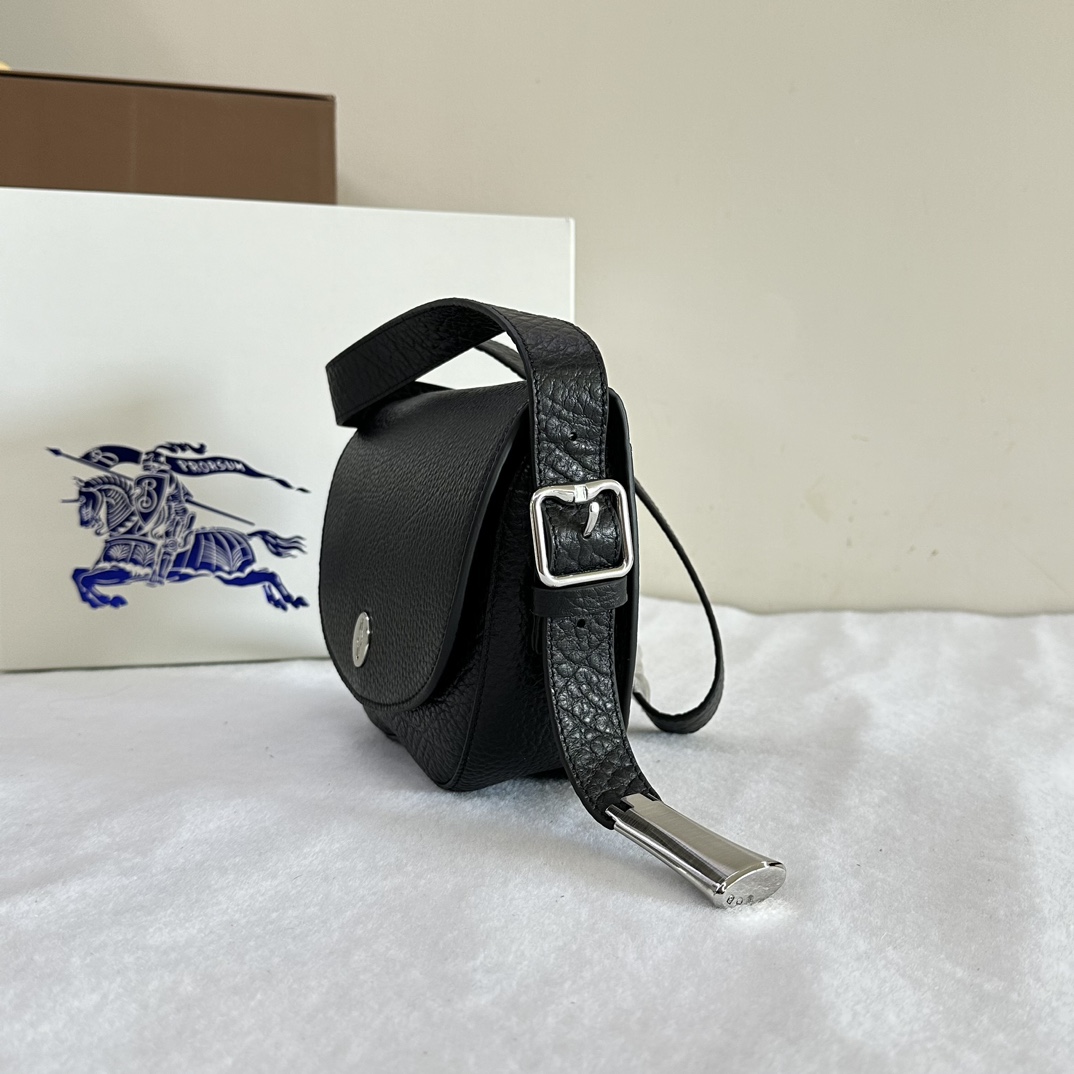 B**rry ches bag-25*6.5*17.5cm