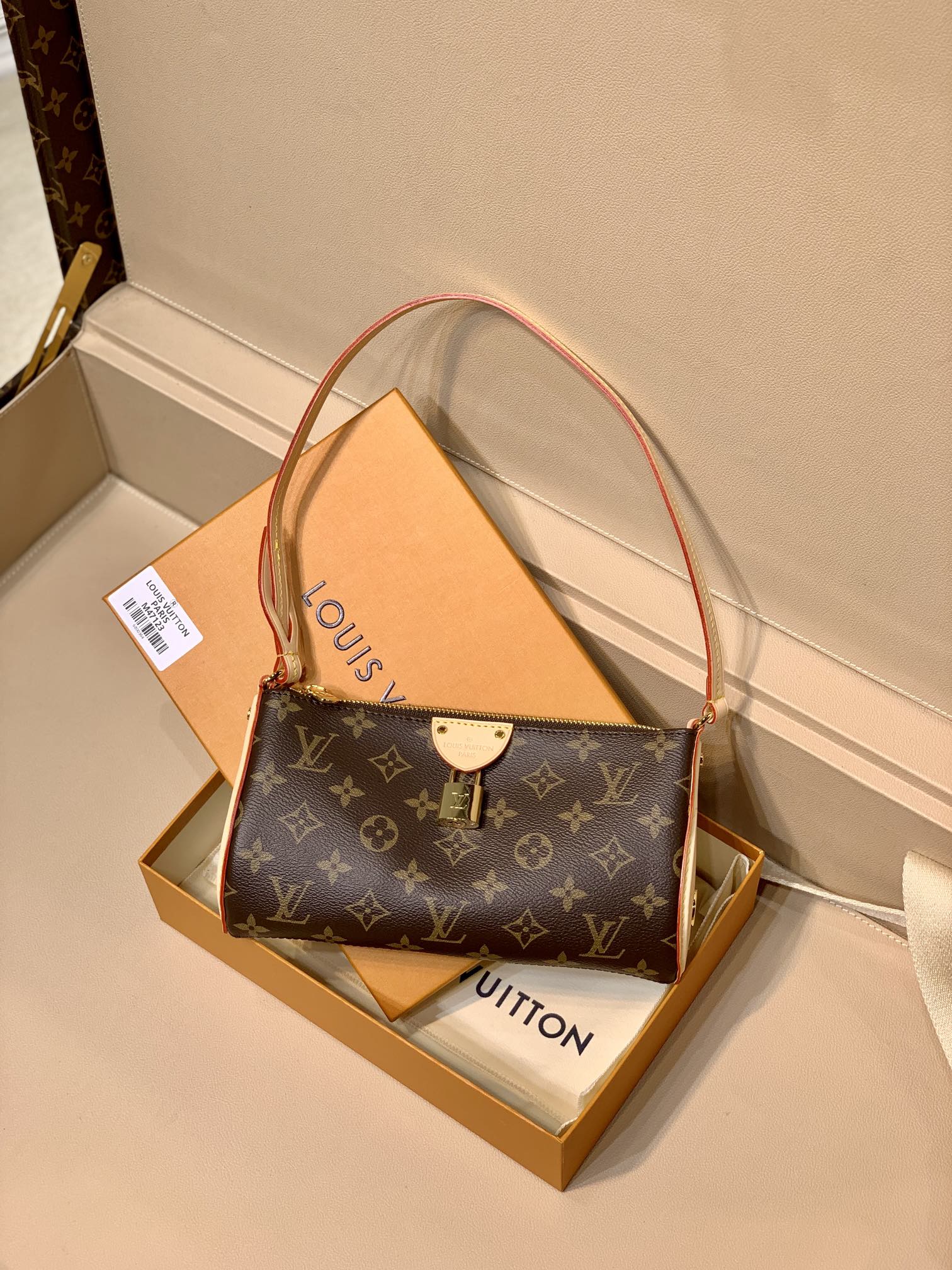 l0*is V*t0n pochette tirette bag-m24255-22*12*5.5cm