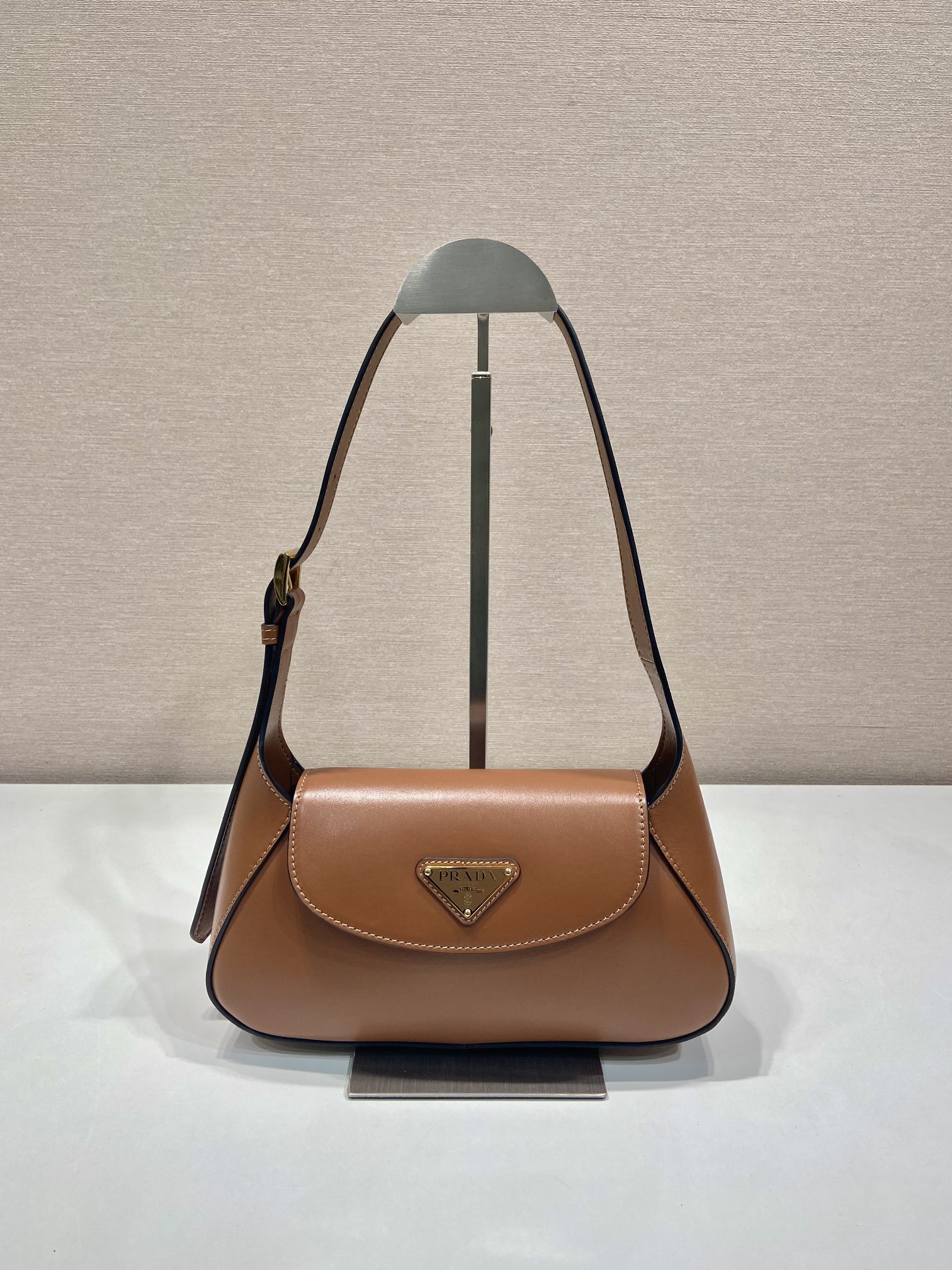 Pra*a crossbody bag 1bd358-24*15*5cm