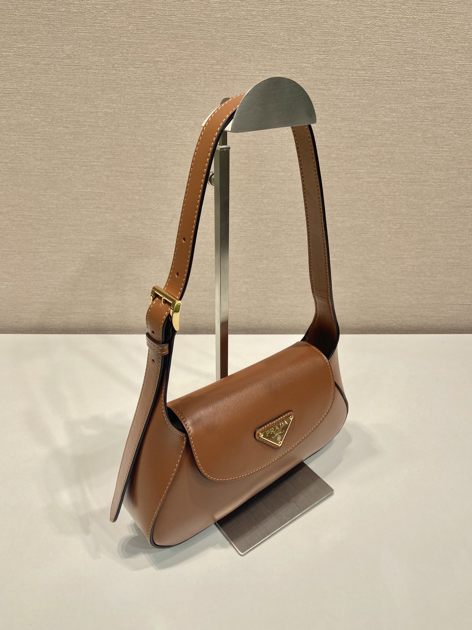 Pra*a crossbody bag 1bd358-24*15*5cm