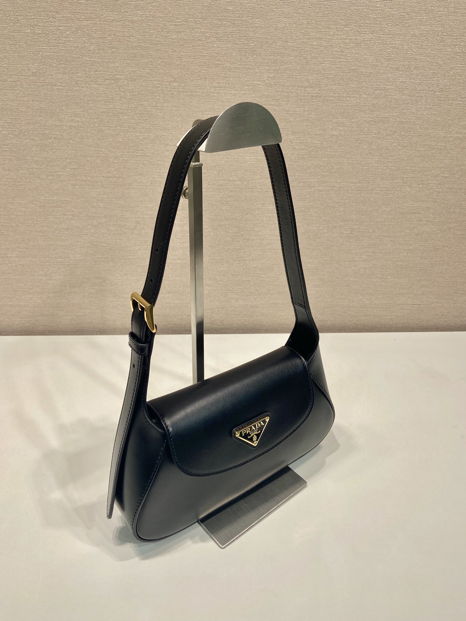 Pra*a crossbody bag 1bd358-24*15*5cm