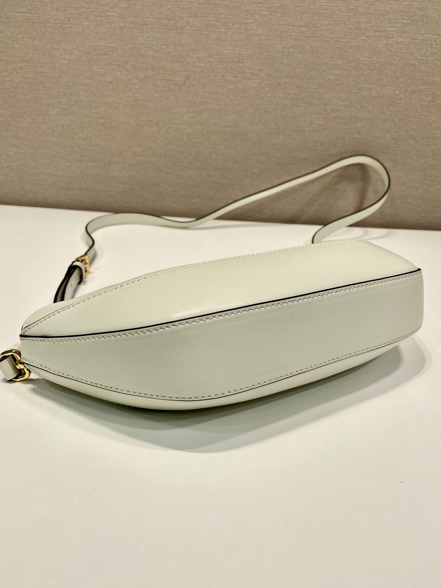 Pra*a crossbody bag 1ba421-30*20*5cm