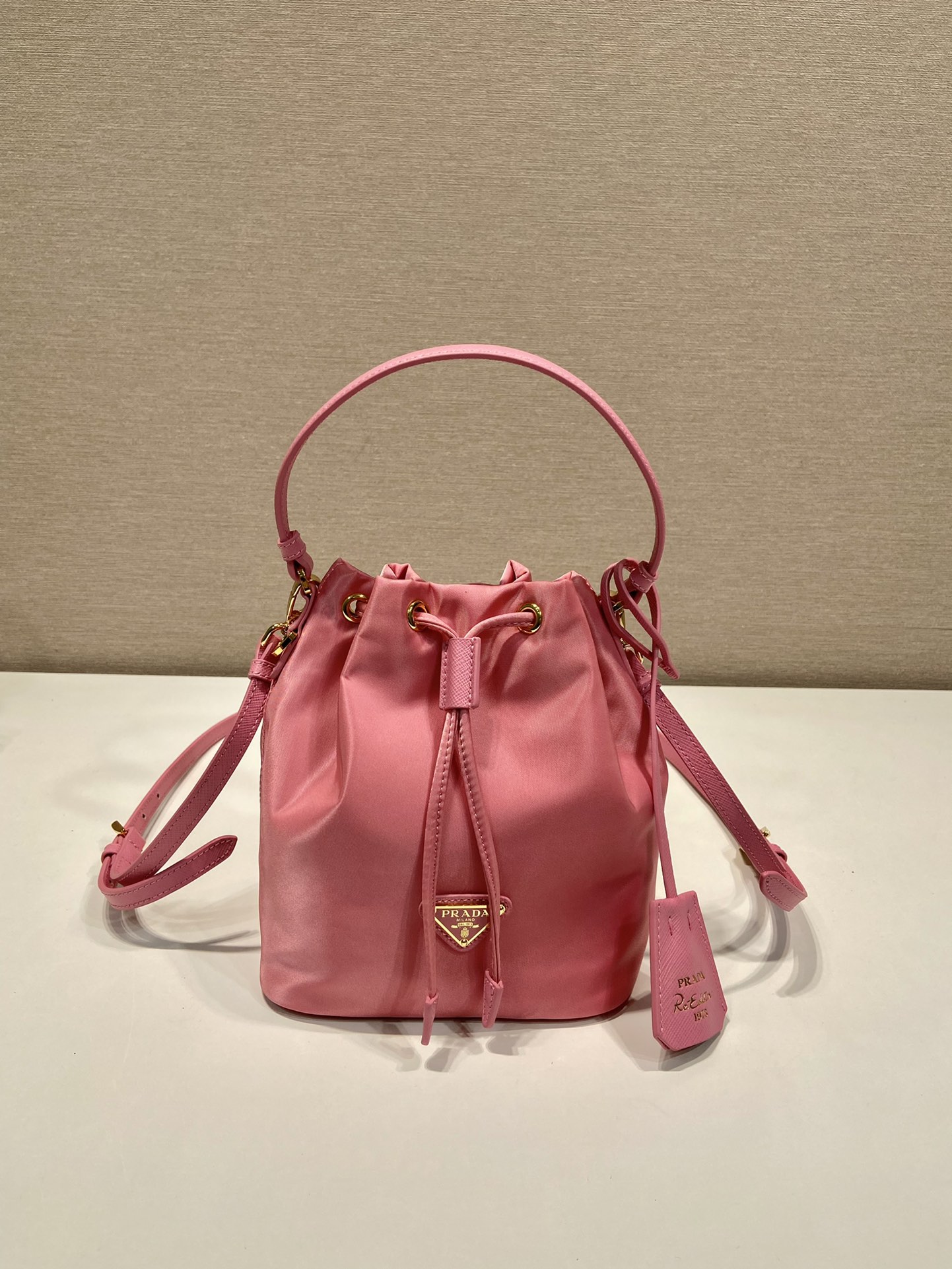 Pra*a 1be067 bucket bag-15.5*19.5*10cm
