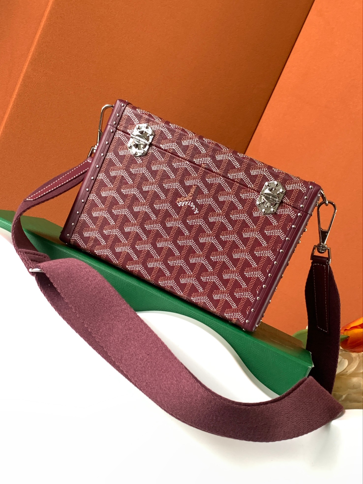 Go*ard cassette bag-21*15*6.5cm