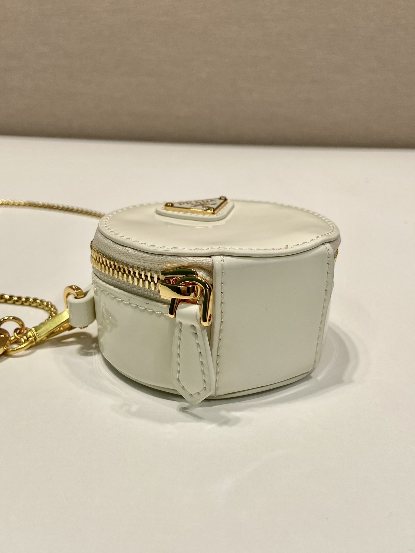 Pra*a 1nr023 mini round bag-8*8*3.5cm