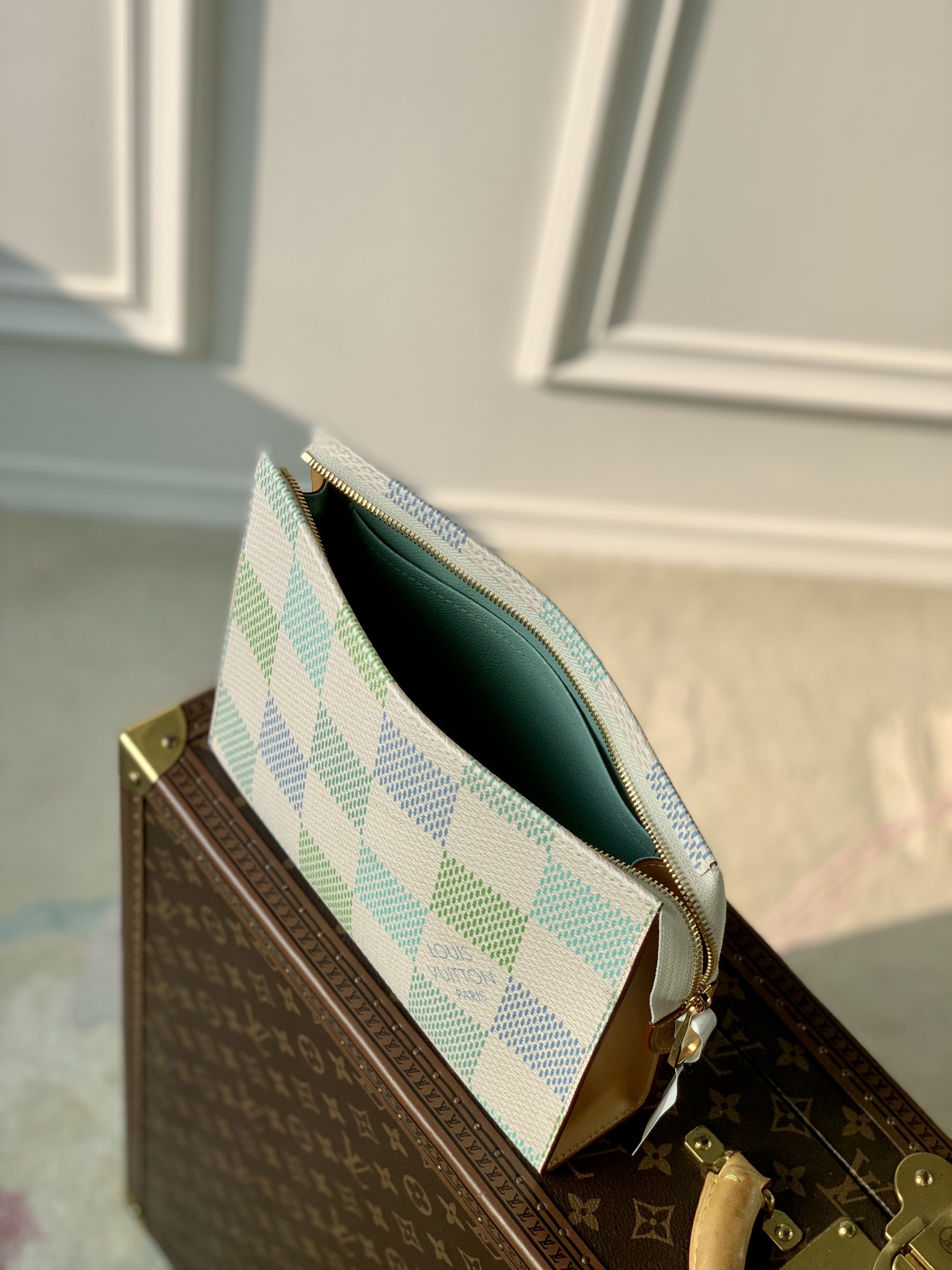 l0*is V*t0n pochette accessoires-26x20cm