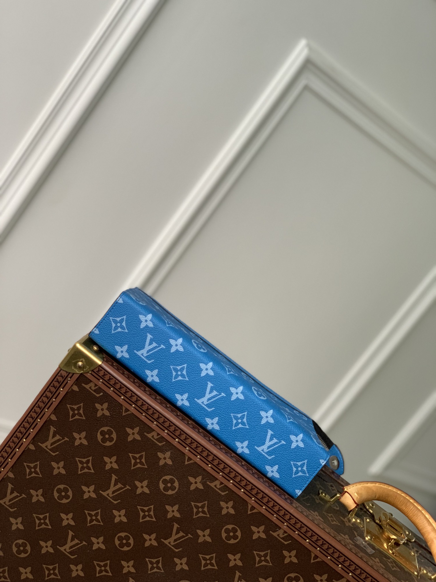 l0*is V*t0n pochette accessoires-26x20cm