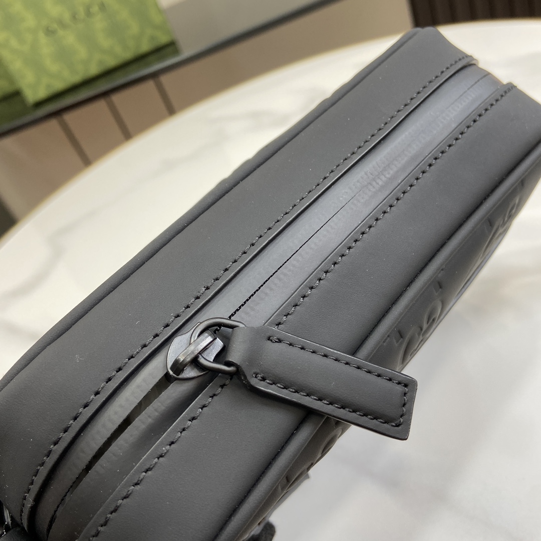 G*u*ishoulder bag-13*19*5.5cm
