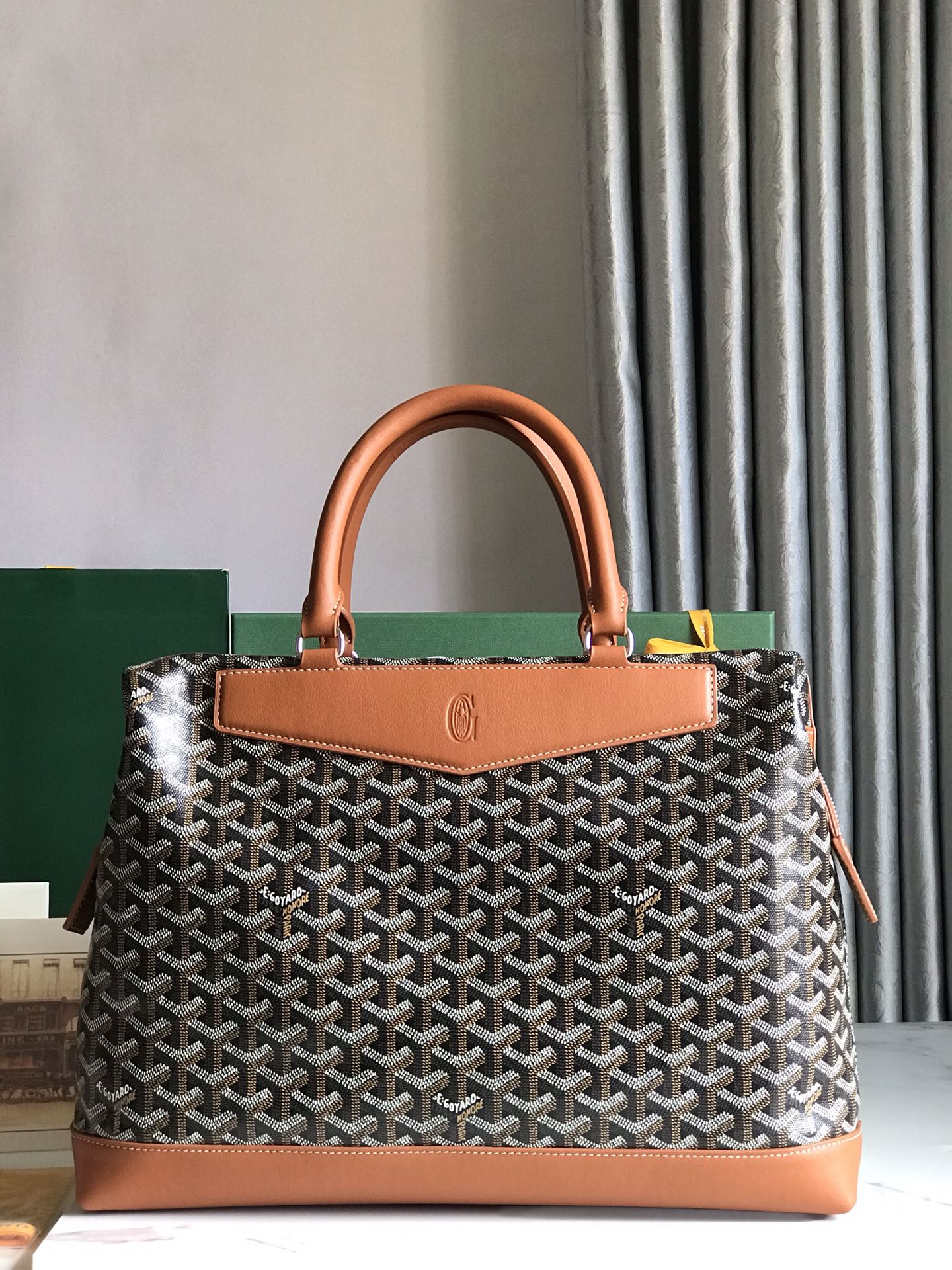 Go*ard cisalpin messenger bag-39*29*9cm