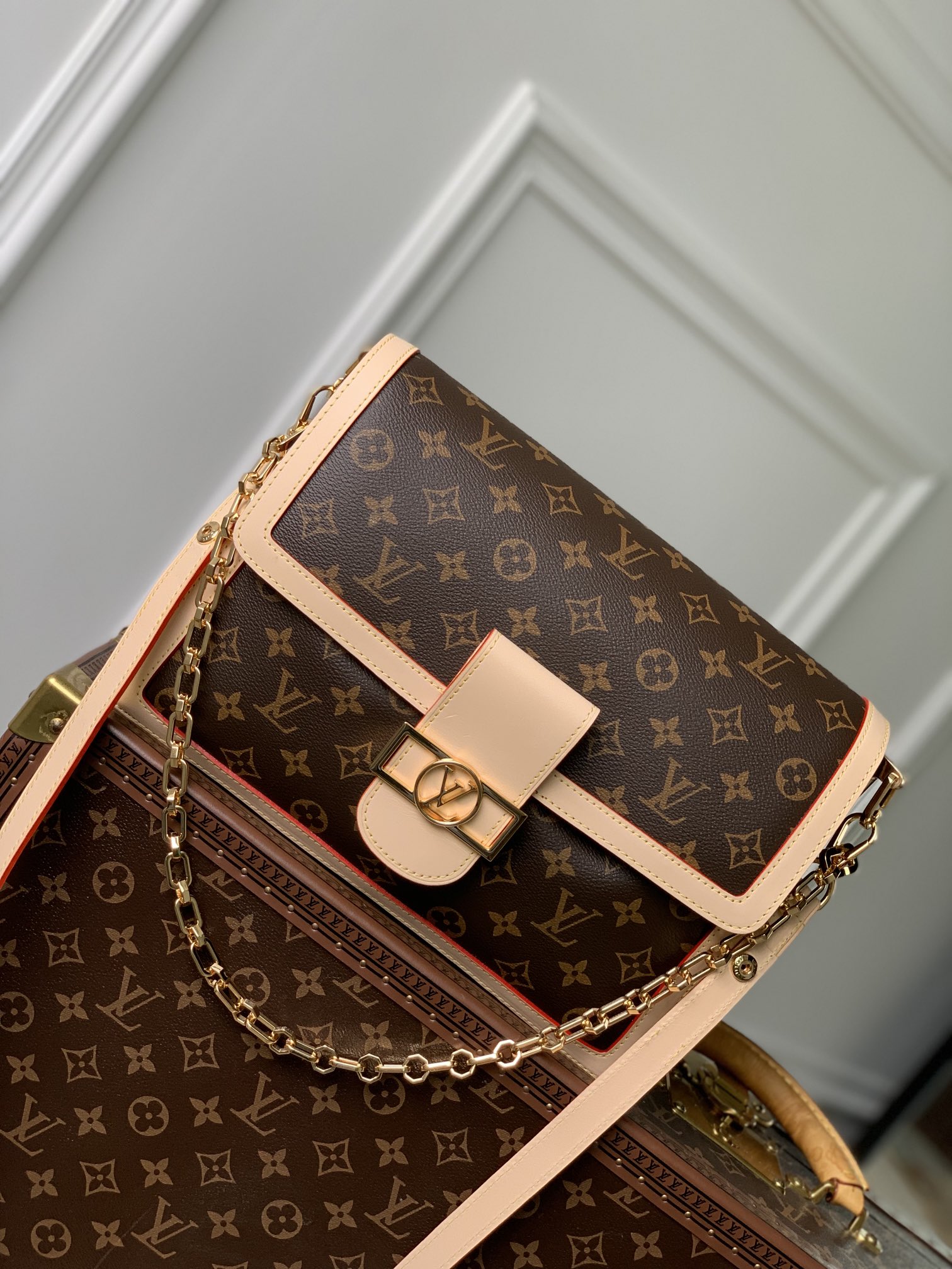 l0*is V*t0n dauphine soft bag-28*20*11cm