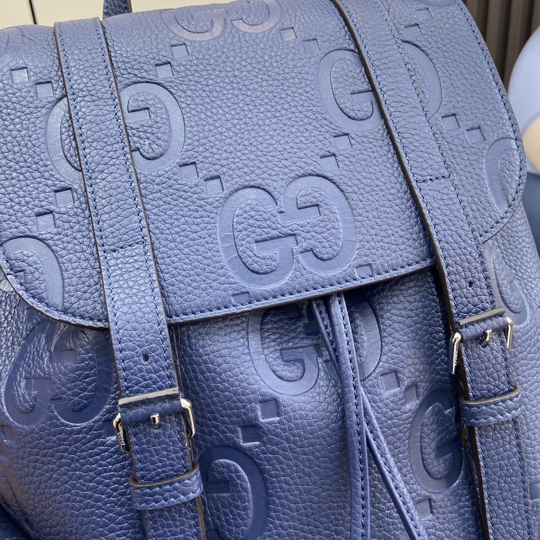 G*u*i backpack-34*41*12cm