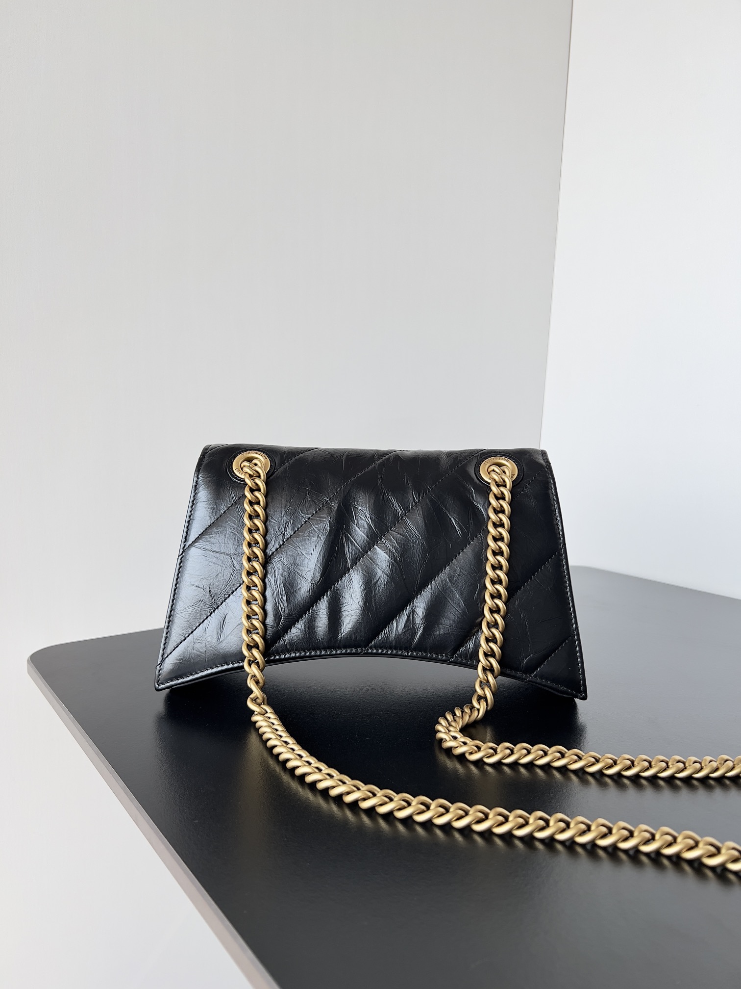Ba*len*cia*ga crush chain bag-25.5*10*15.5cm