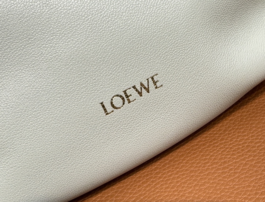 L0ew* flamenco-23*17*5.5cm