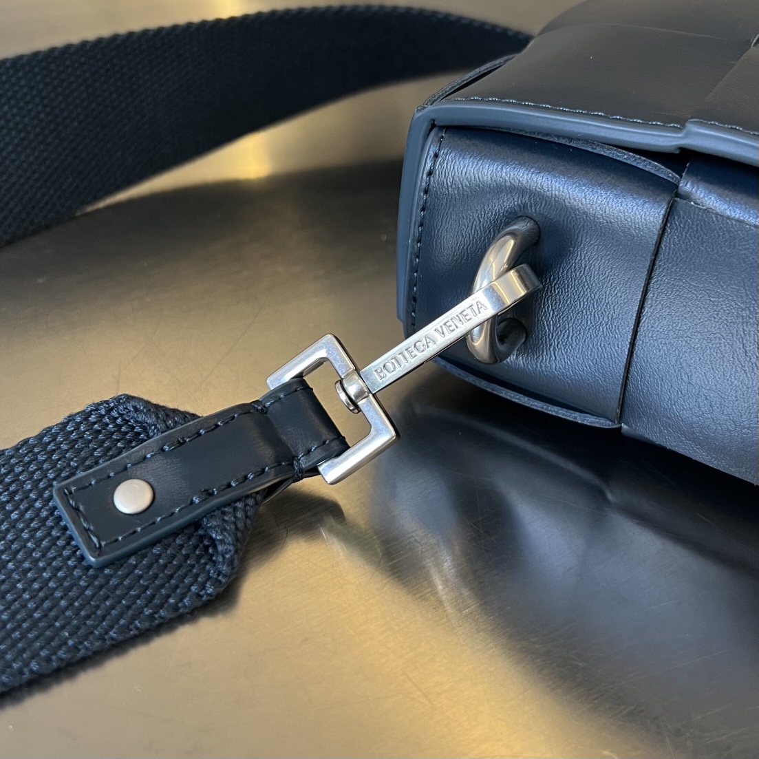 b0tte*a Ven*ta crossbody bag-23x15x5cm
