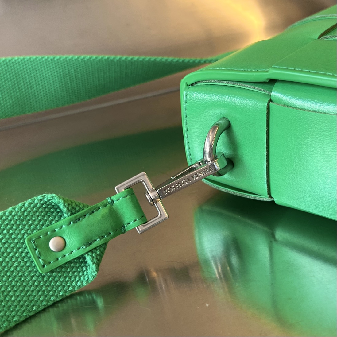 b0tte*a Ven*ta crossbody bag-23x15x5cm