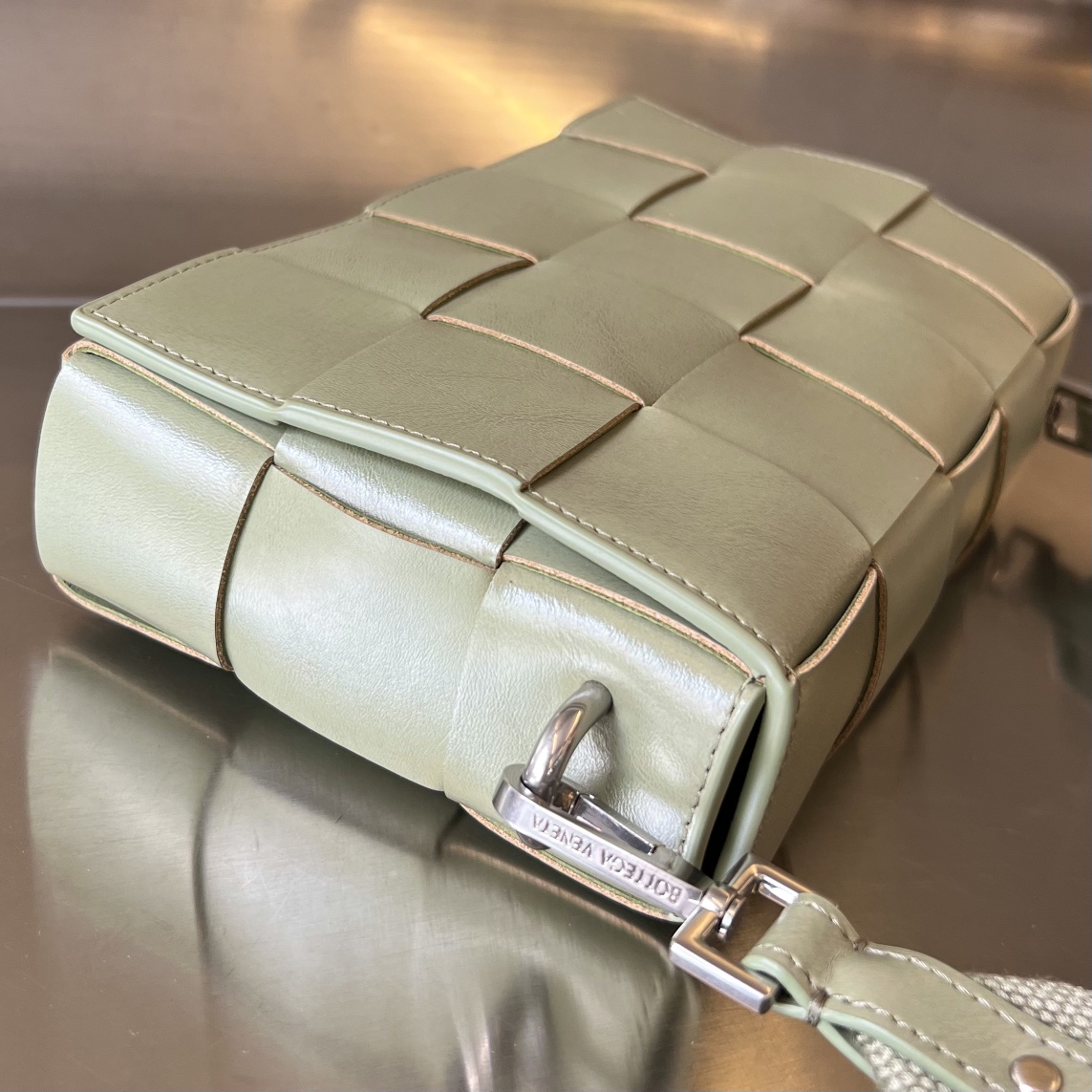 b0tte*a Ven*ta crossbody bag-23x15x5cm