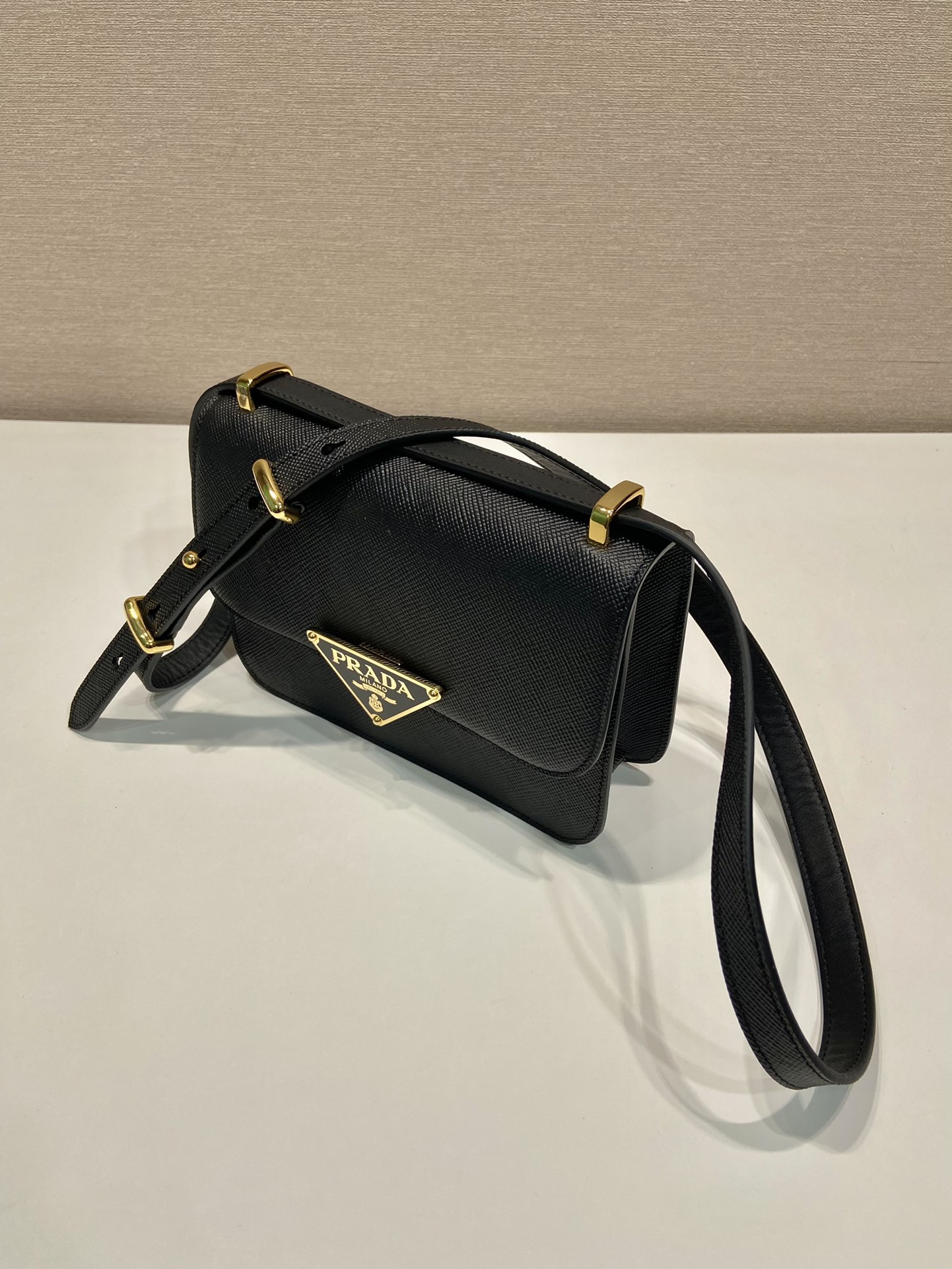 Pra*a 1bd320 bag-22*16*6cm