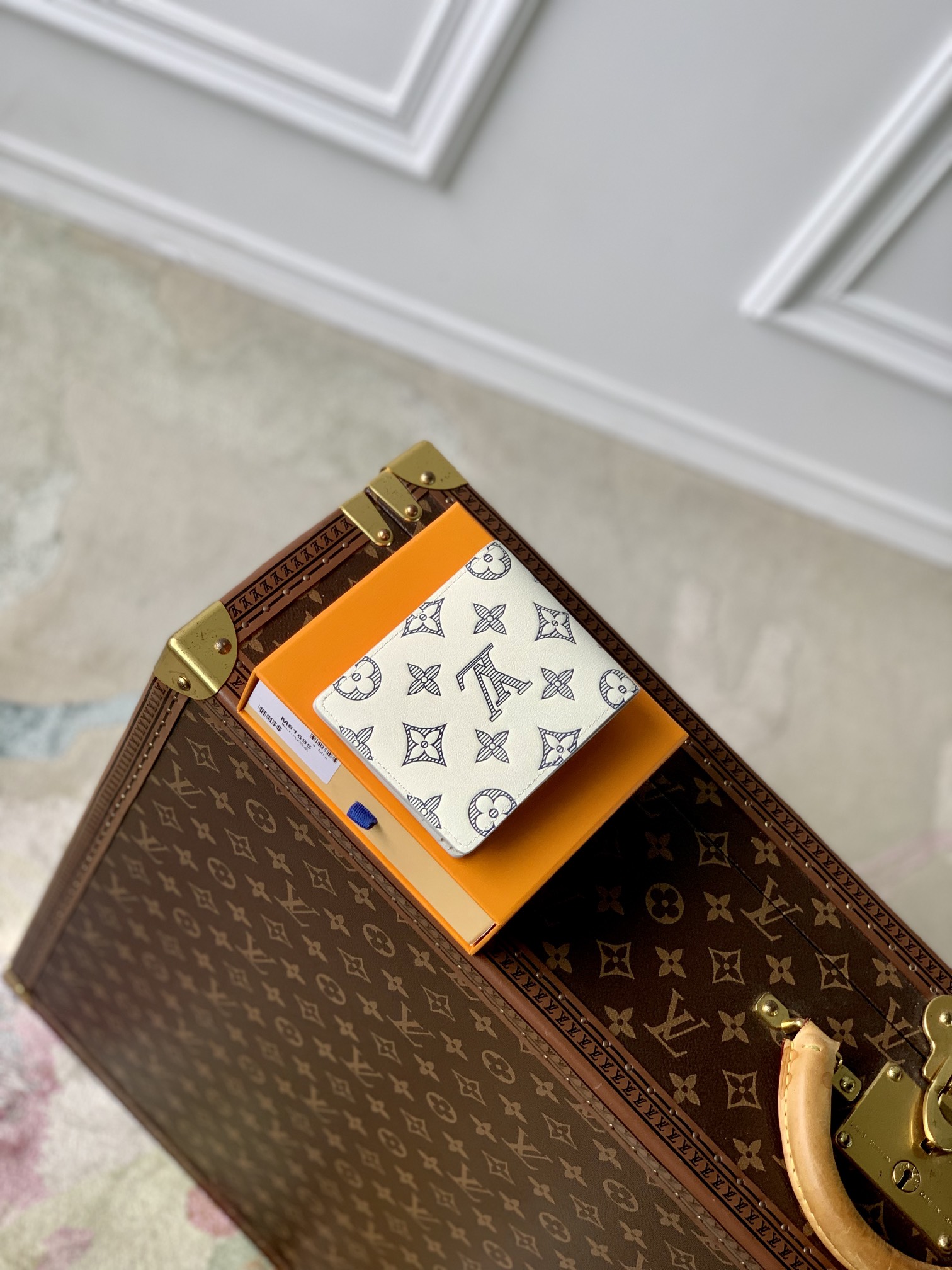 l0*is V*t0n multiple wallet-m61695-11.5 x 9 x 1.5 cm