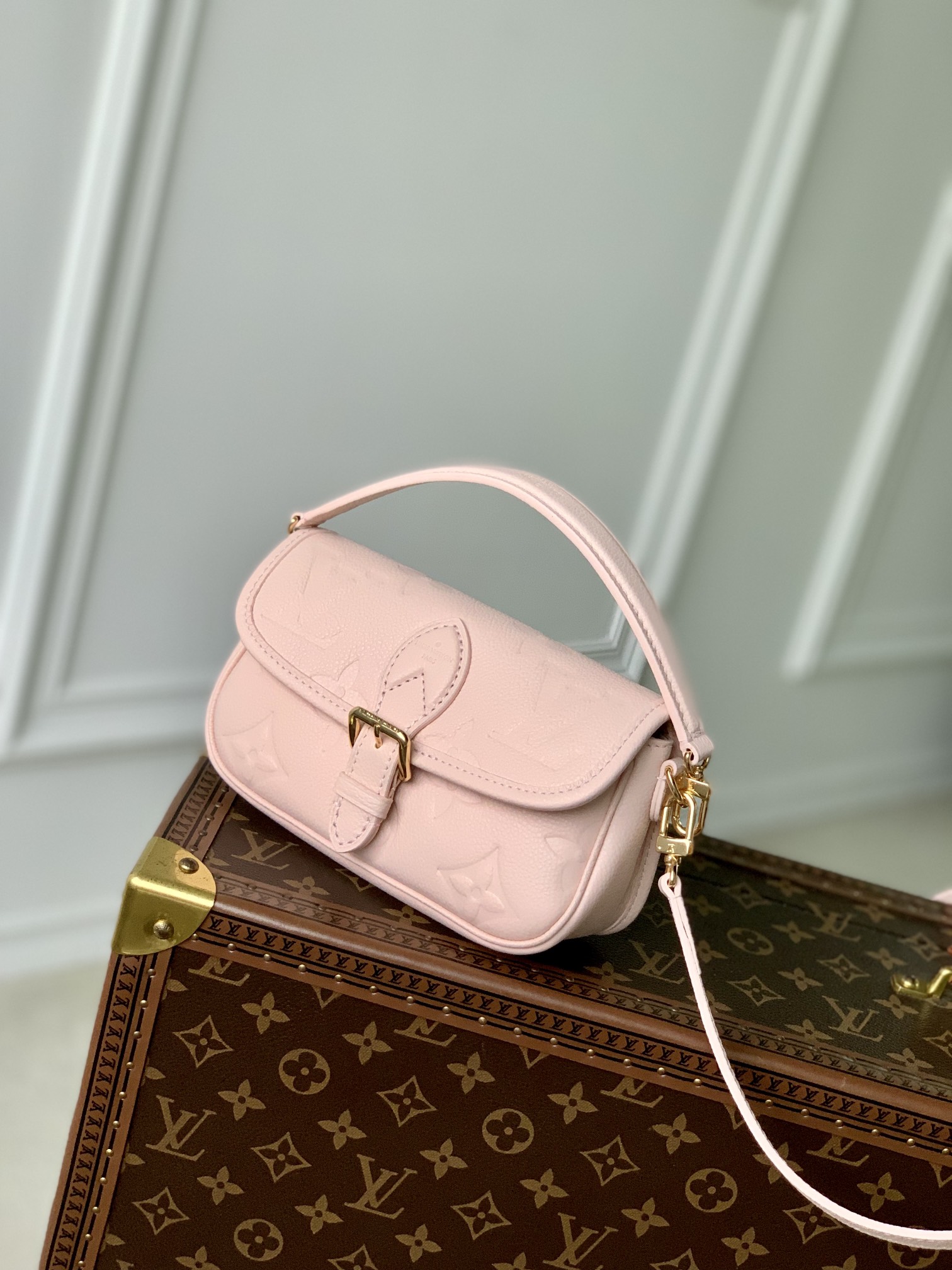 l0*is V*t0n nano diane handbags-m83566-19*10.5*6cm