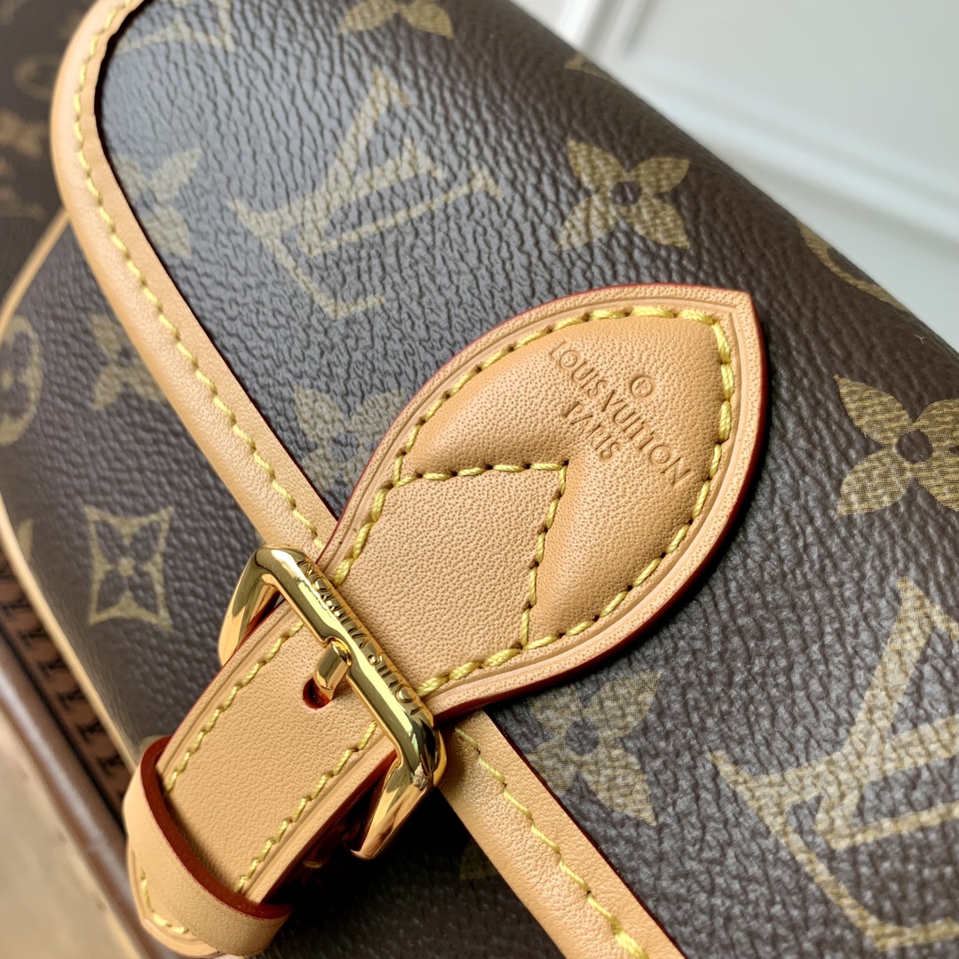 l0*is V*t0n nano diane handbags-m83566-19*10.5*6cm