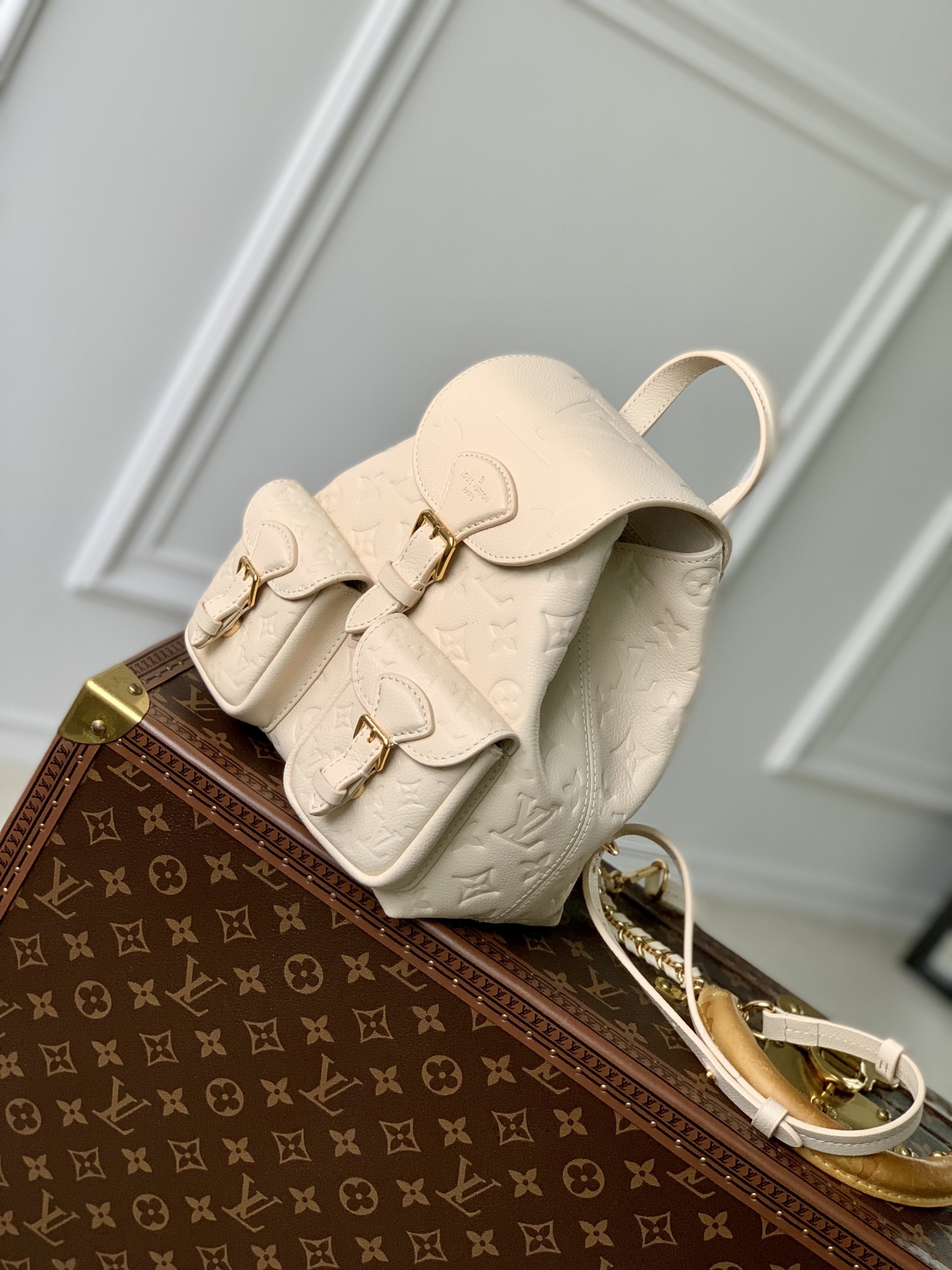 l0*is V*t0n backpack m47106-20 x 22 x 14cm