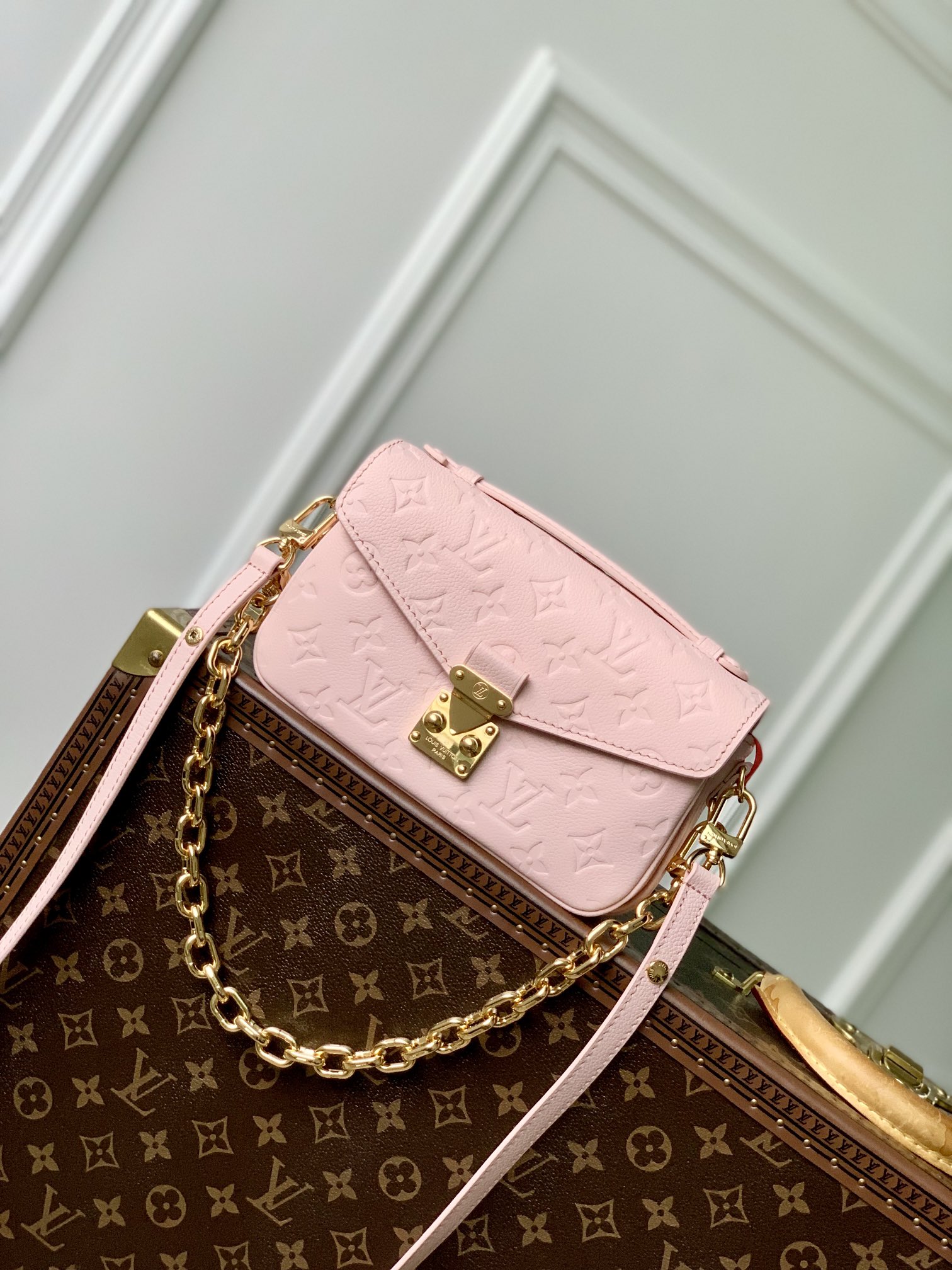 l0*is V*t0n pochette metis east west handbags- 21.5 x 13.5 x 6cm