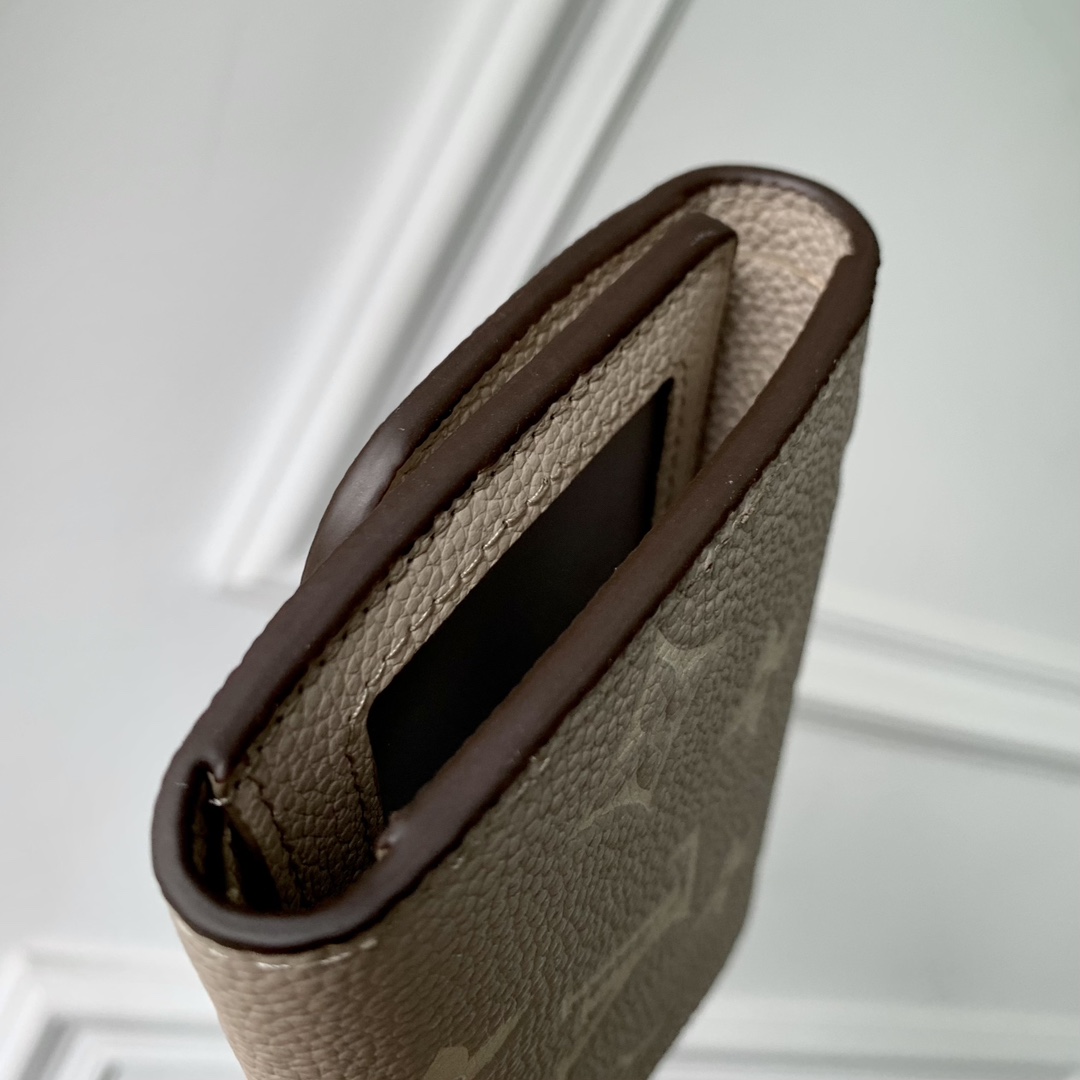 l0*is V*t0n wallet-m83231-11×8cm