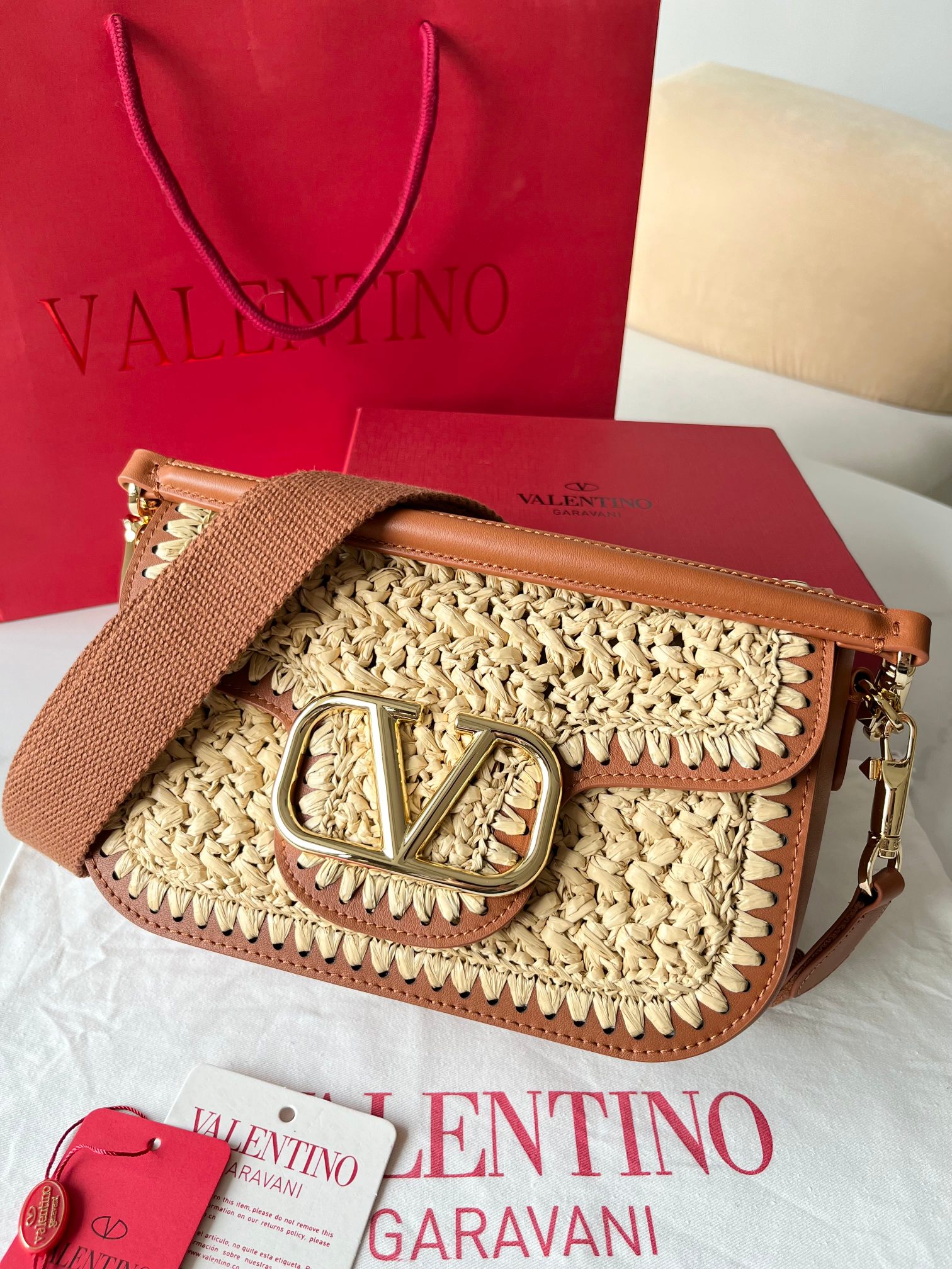 Va1e*ntin0 garavani alltime bags-23.5*18*8cm