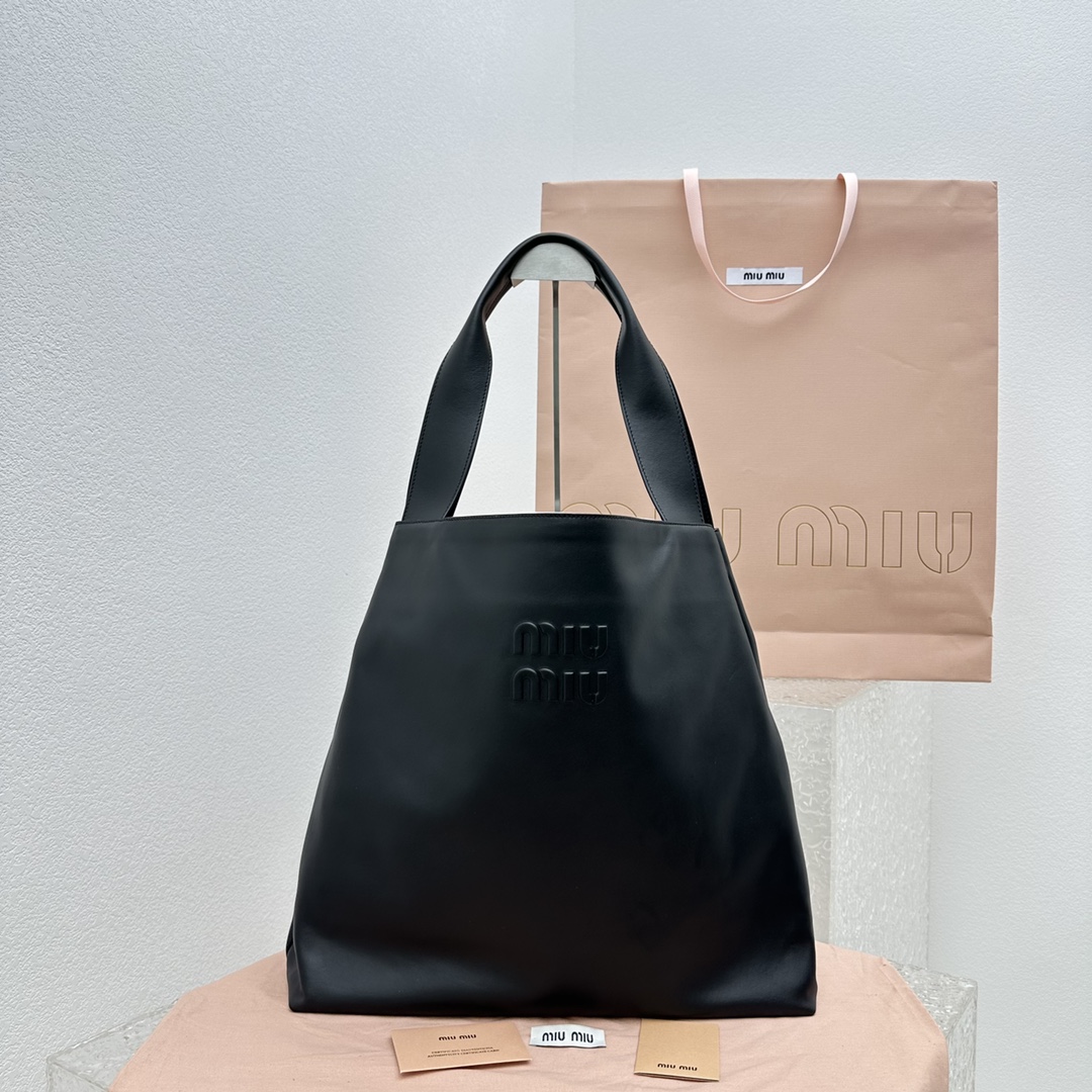 M*um*u 2024ss hobo tote-38.5*11*39cm