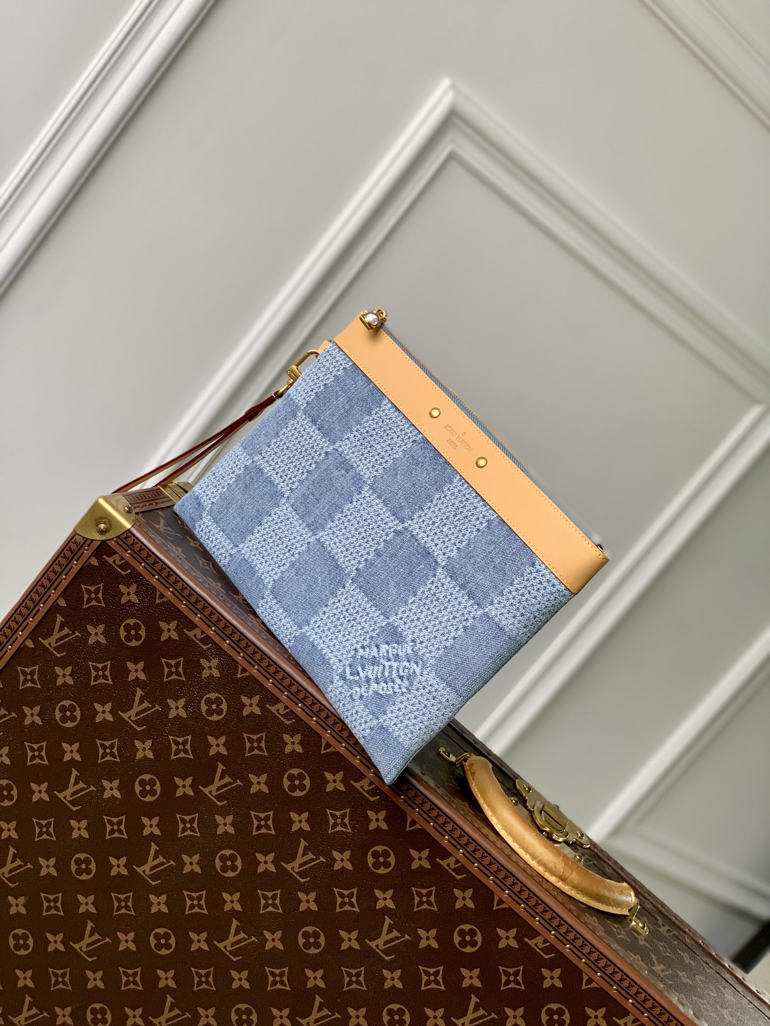 l0*is V*t0n pochette to go pouch-m82313-30*21.5 *1cm