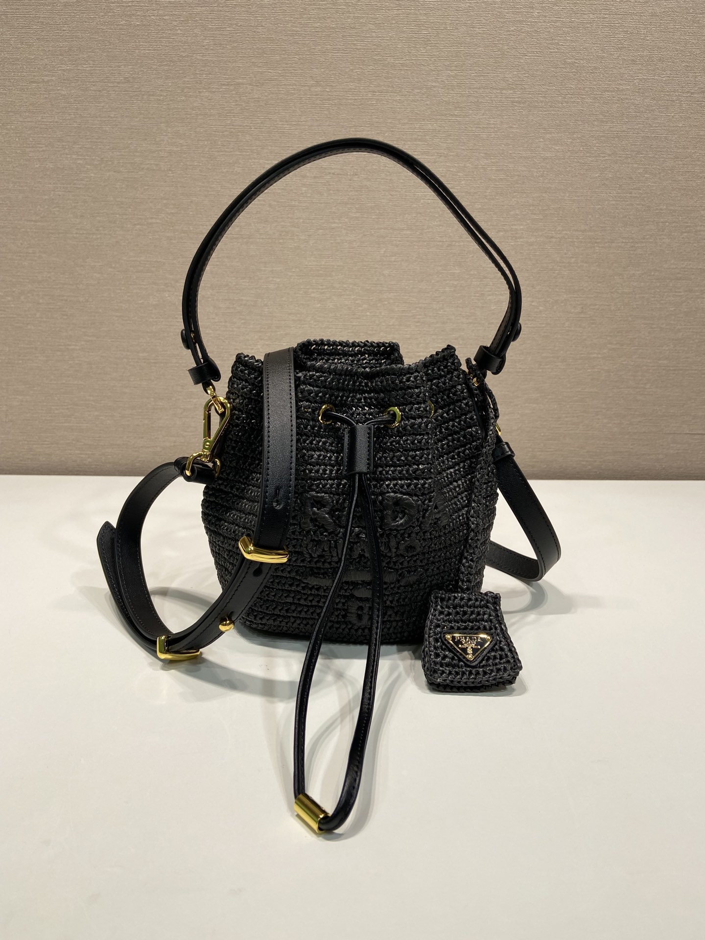 Pra*a 1be068 bucket-16*19*9cm
