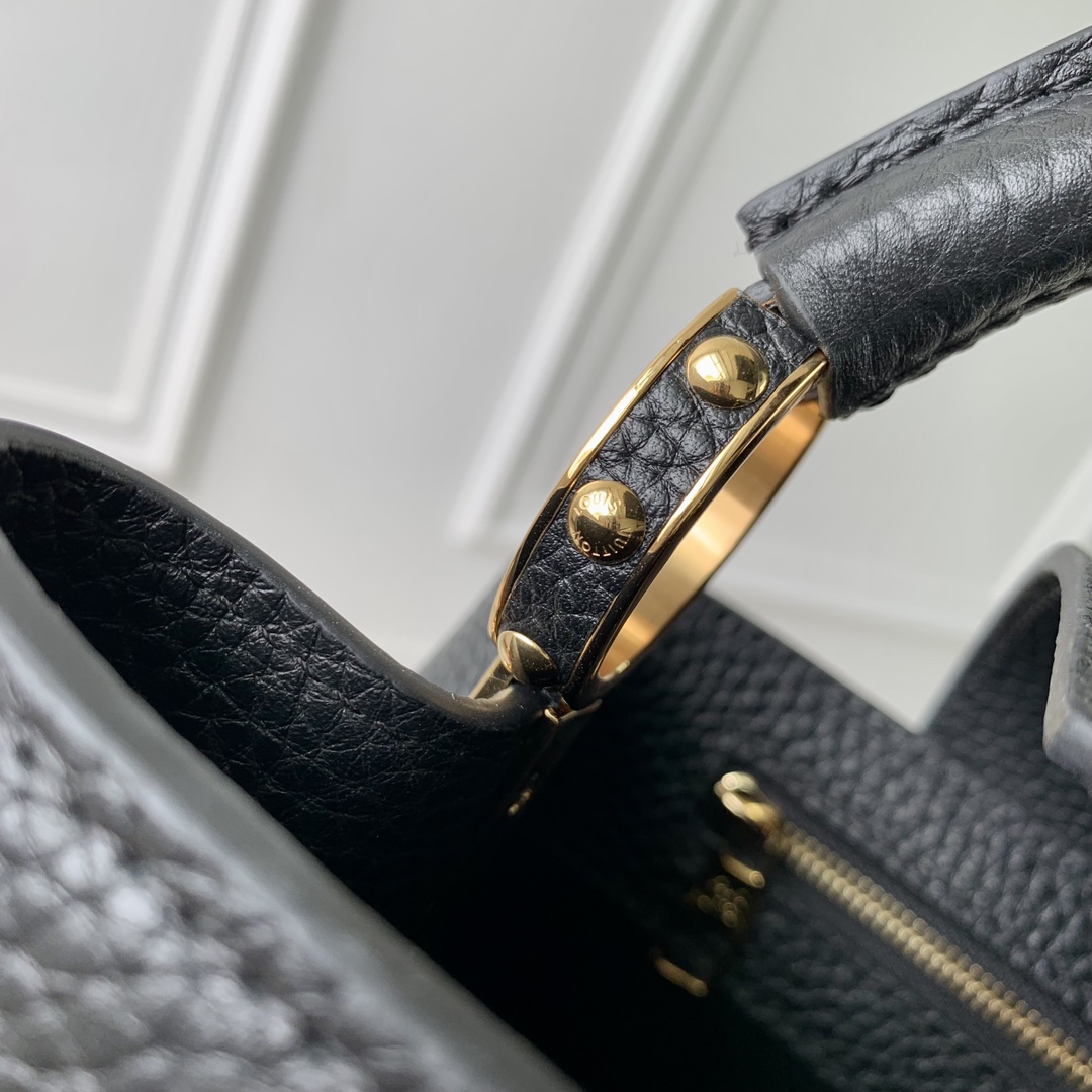l0*is V*t0n capucines handlebag