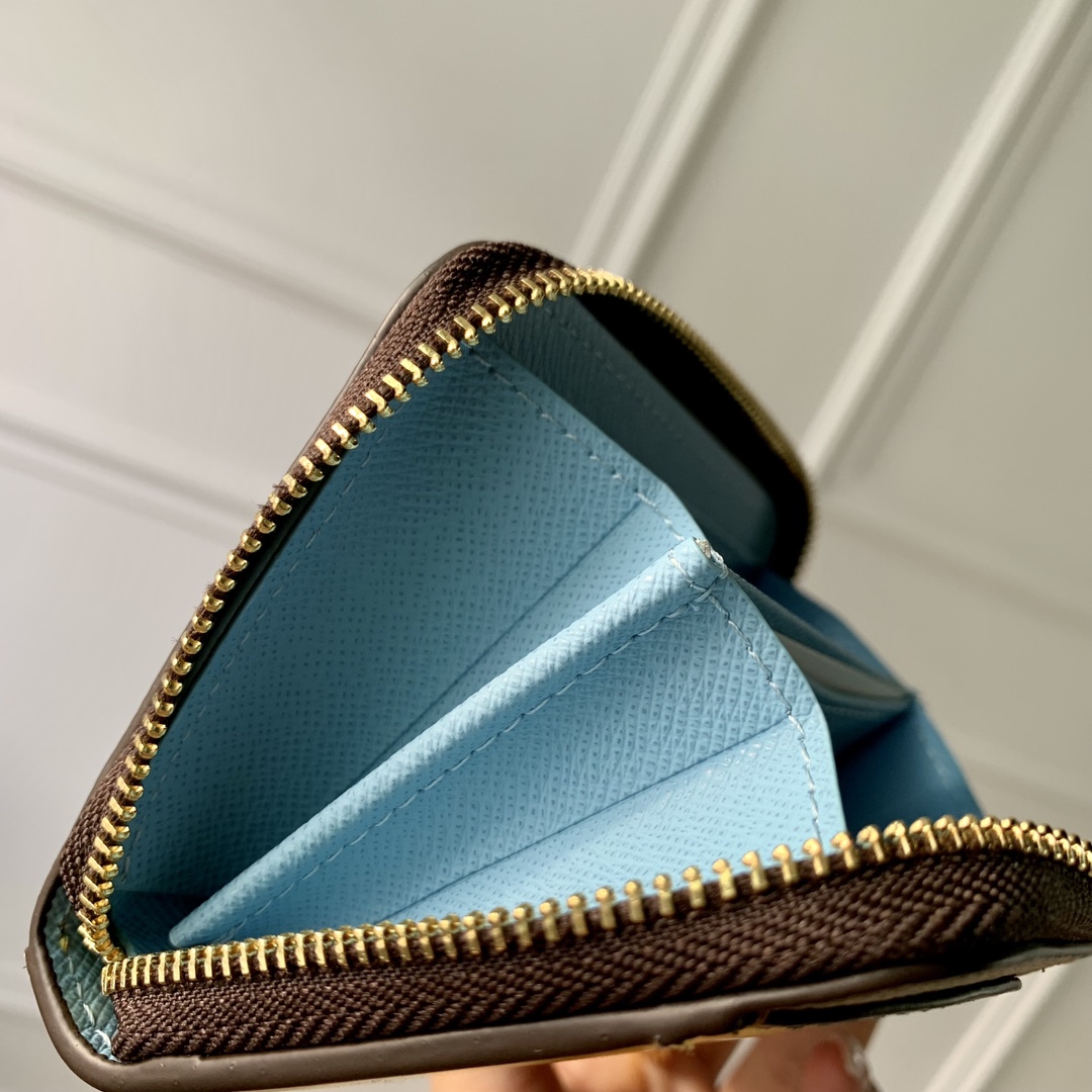 l0*is V*t0n zippy wallet-11*8*2.5cm