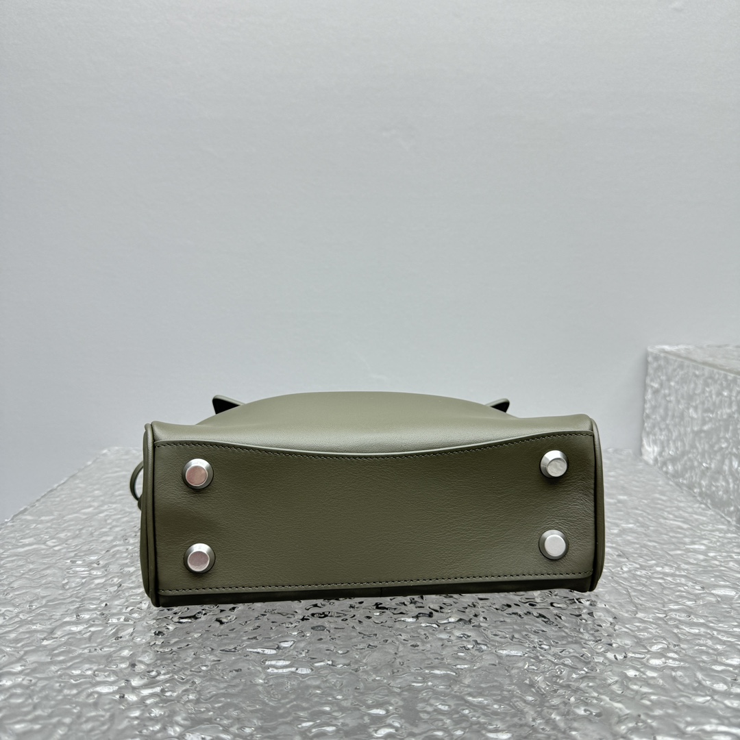 Balenciag Rodeo Handbags-23*10*8CM