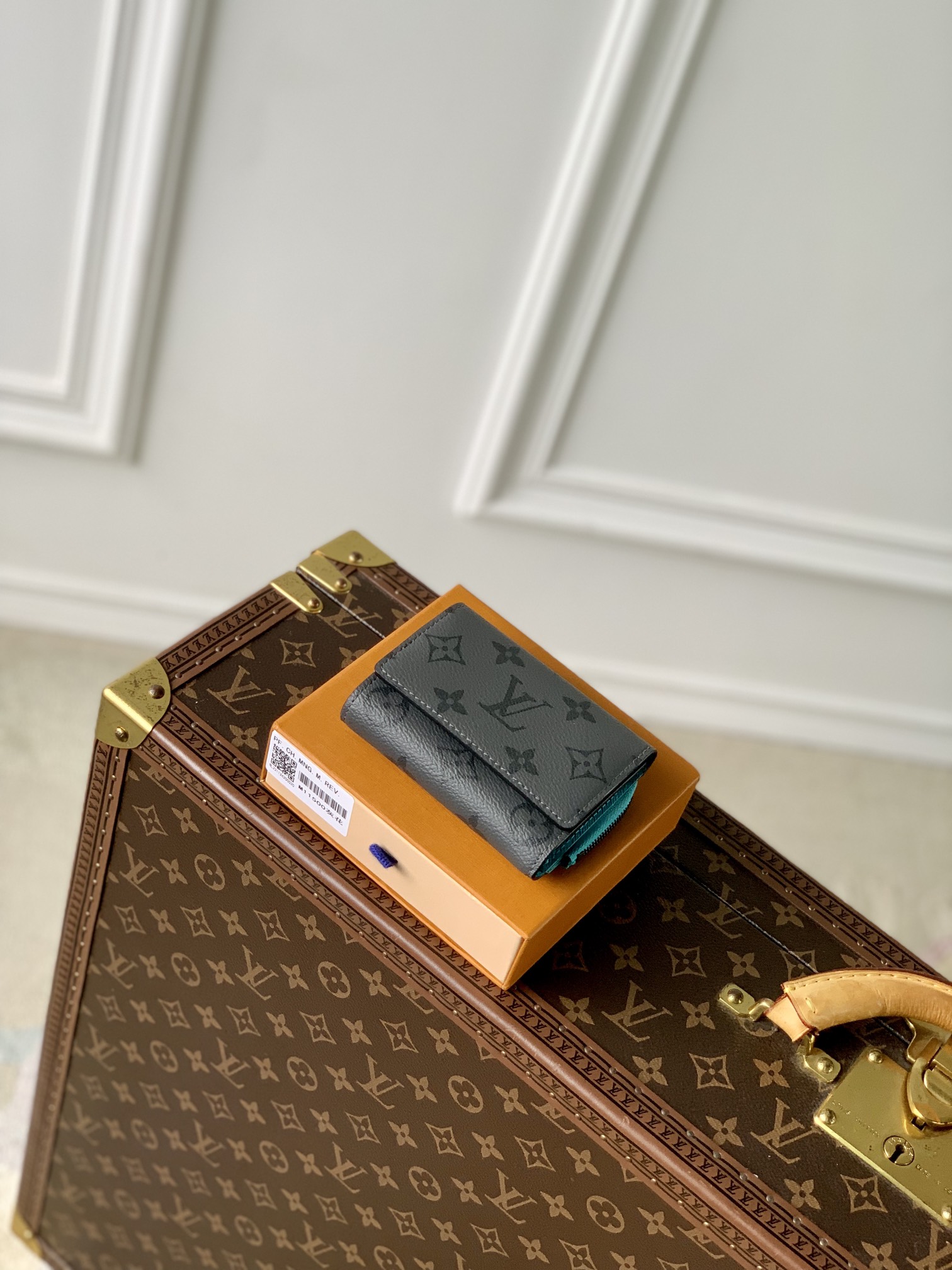 l0*is V*t0n wallet-m11524-11 x 8.5 x 2cm