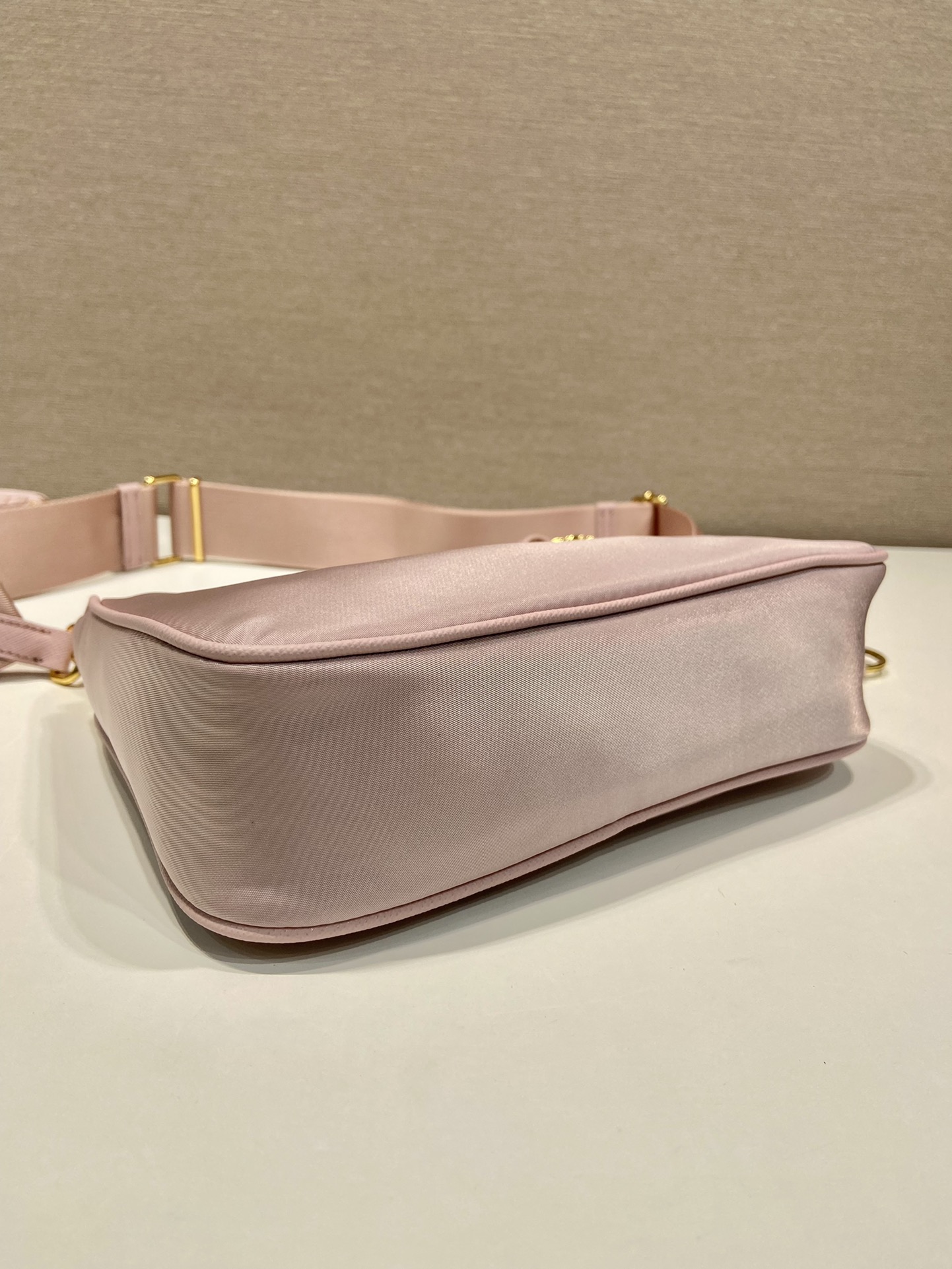 Pra*a nylon hobo bag-1bh204-22*12*6cm