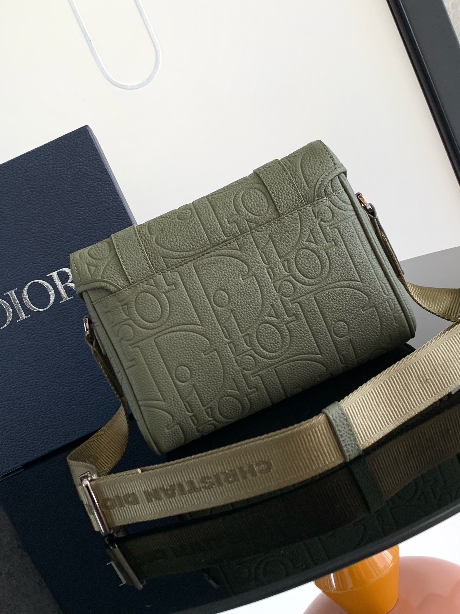 D*or men flap bag-24*18*8cm