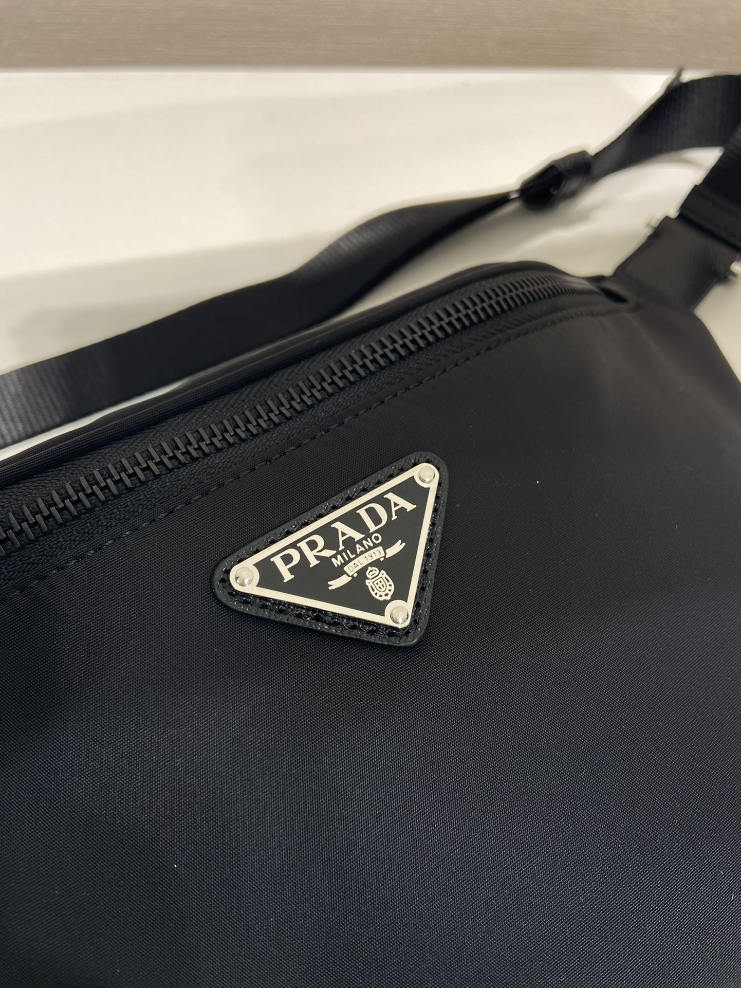 Pra*a waist bag-2vl033a-32*24*13cm