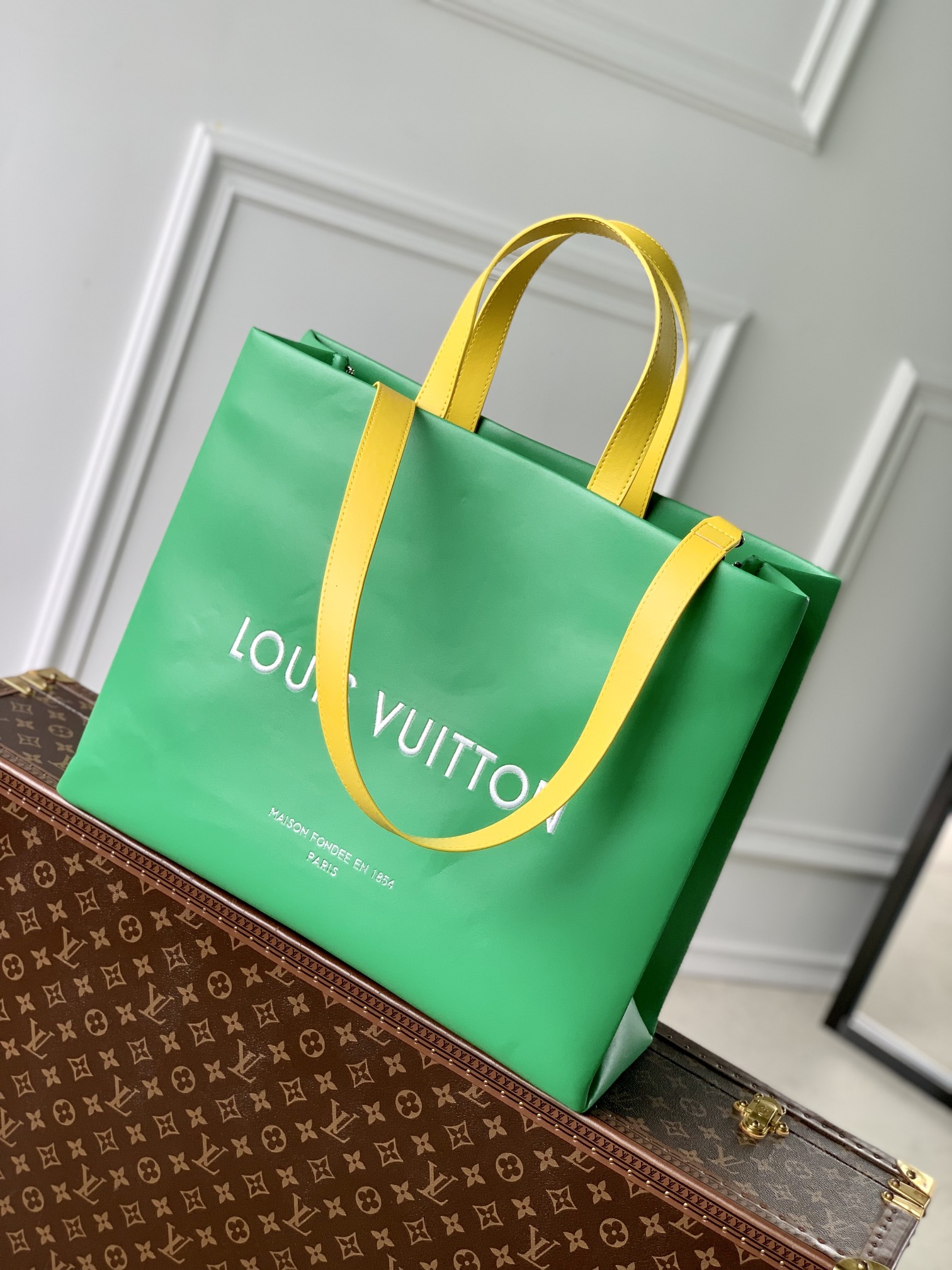 l0*is V*t0n shopper handbags-40 x 32 x 16cm