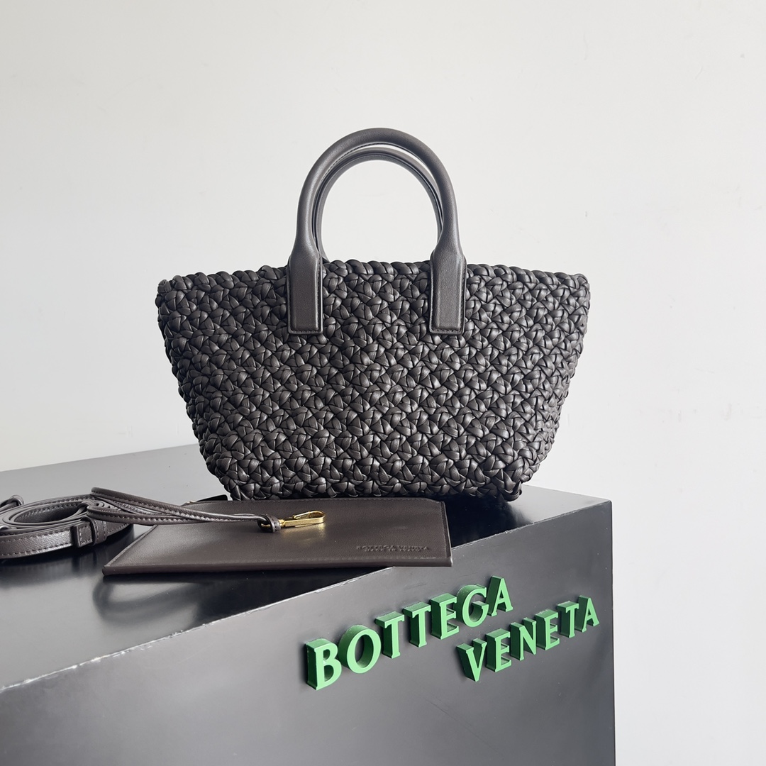 b0tte*a Ven*ta cabat tote-22*15.5*6.5cm
