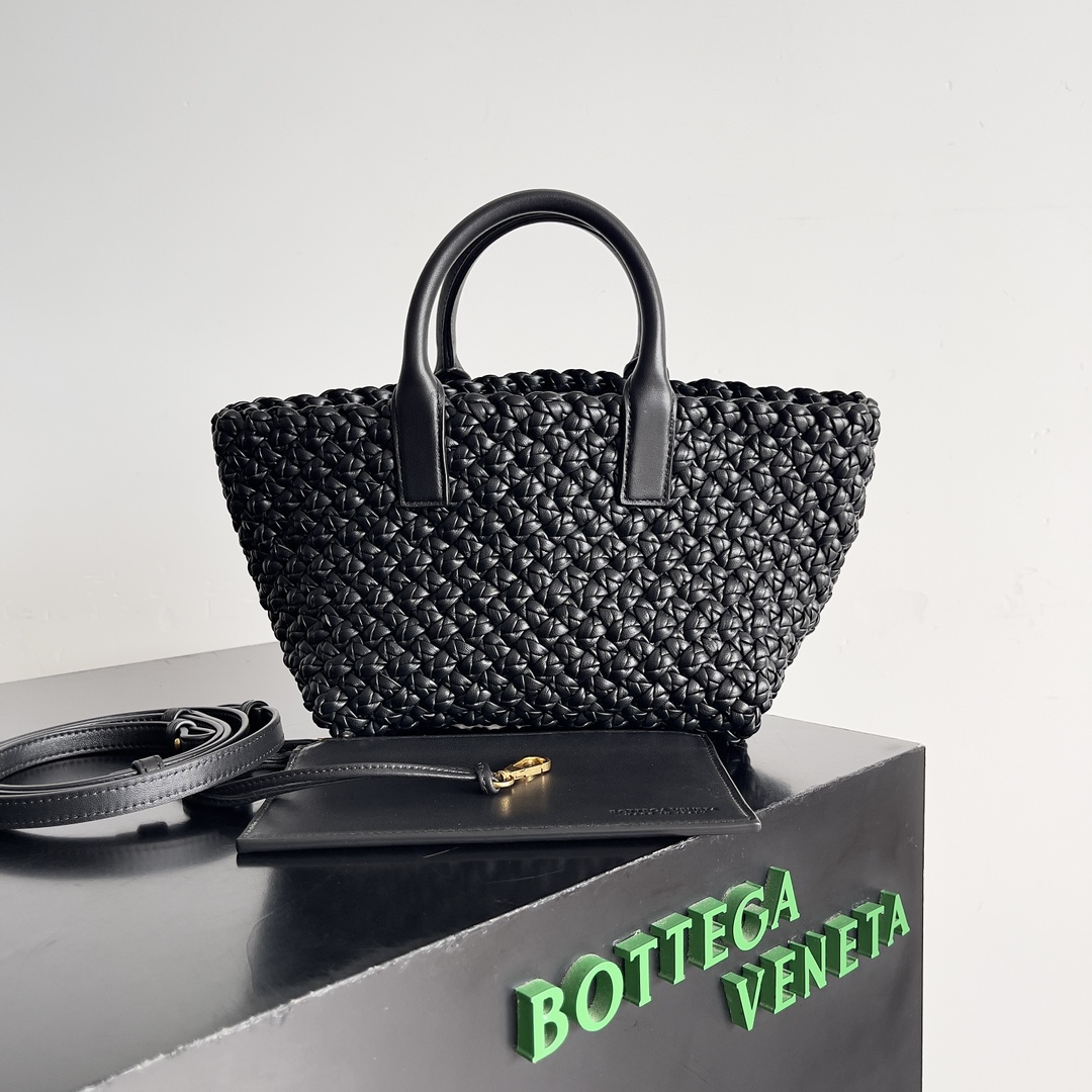 b0tte*a Ven*ta cabat tote-22*15.5*6.5cm