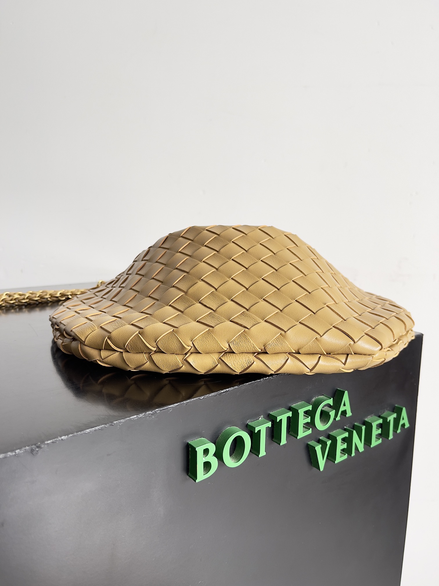 b0tte*a Ven*ta sardine bag-33*20*4cm