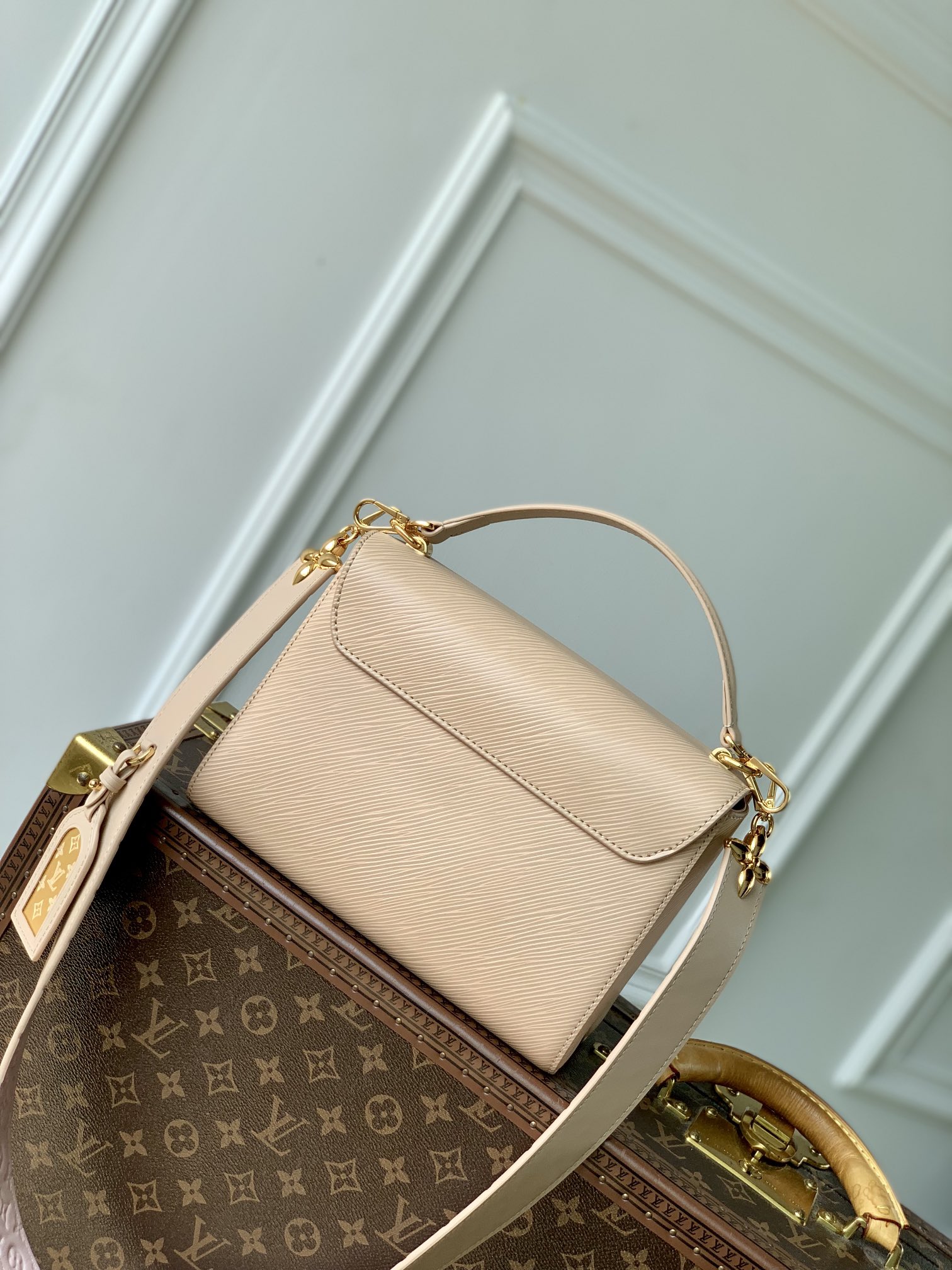 l0*is V*t0n twist mm bloom bag-m25360-23*17*9.5cm