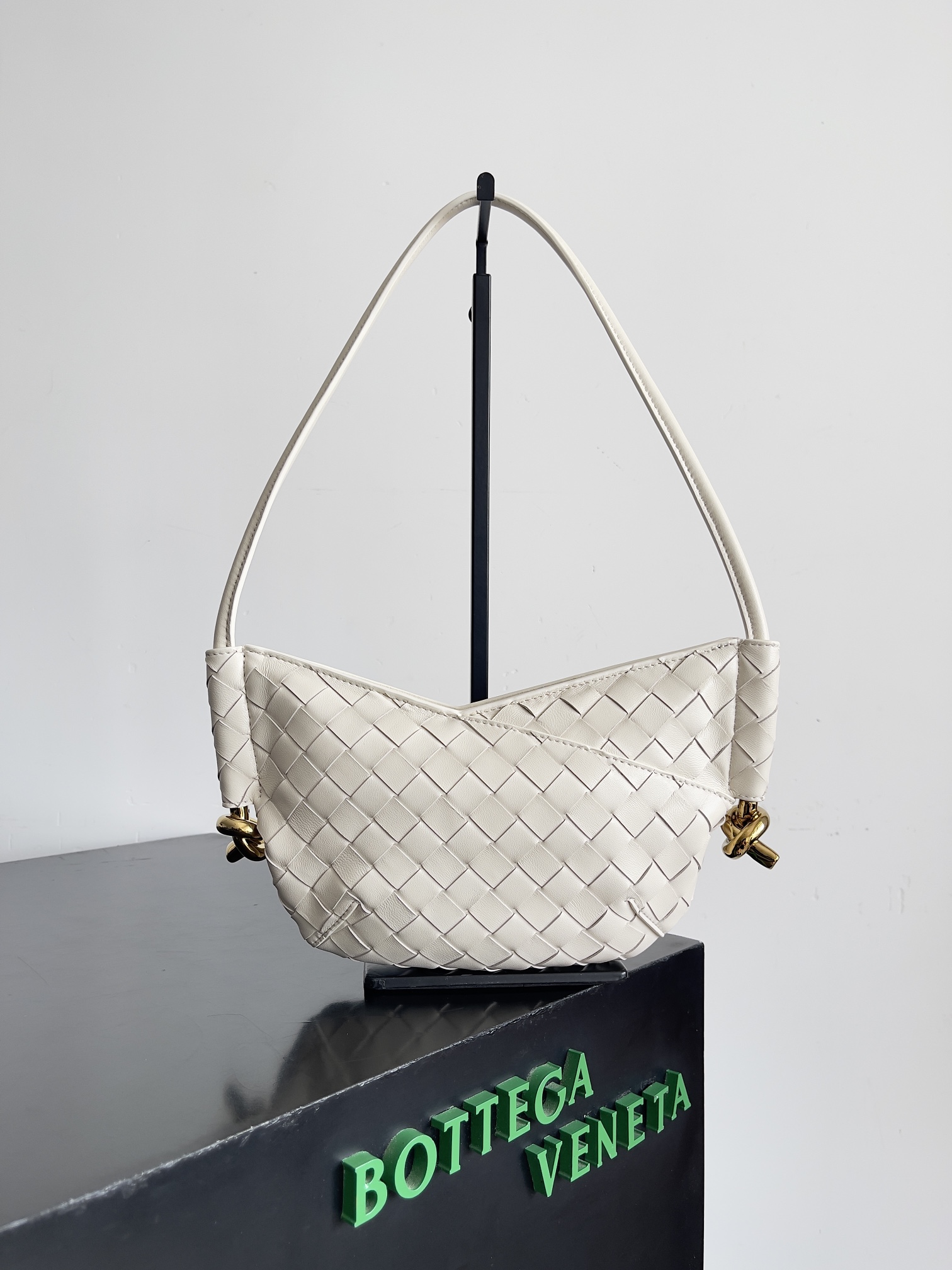 b0tte*a Ven*ta mini solstce bag-28*18*5cm