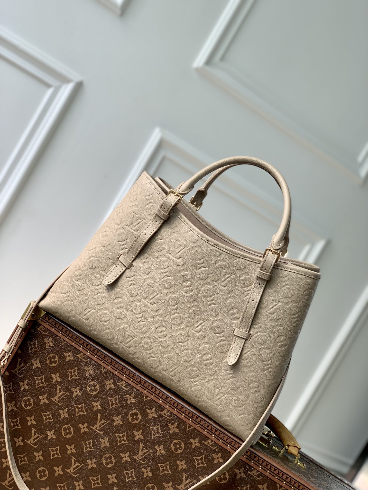 l0*is V*t0n babylone tote-37×26×14cm
