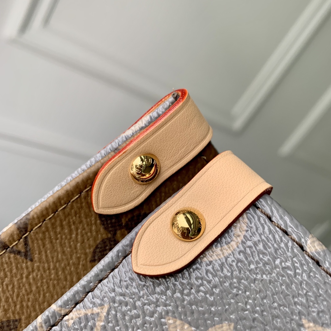l0*is V*t0n onthego handbag-35*27*14cm